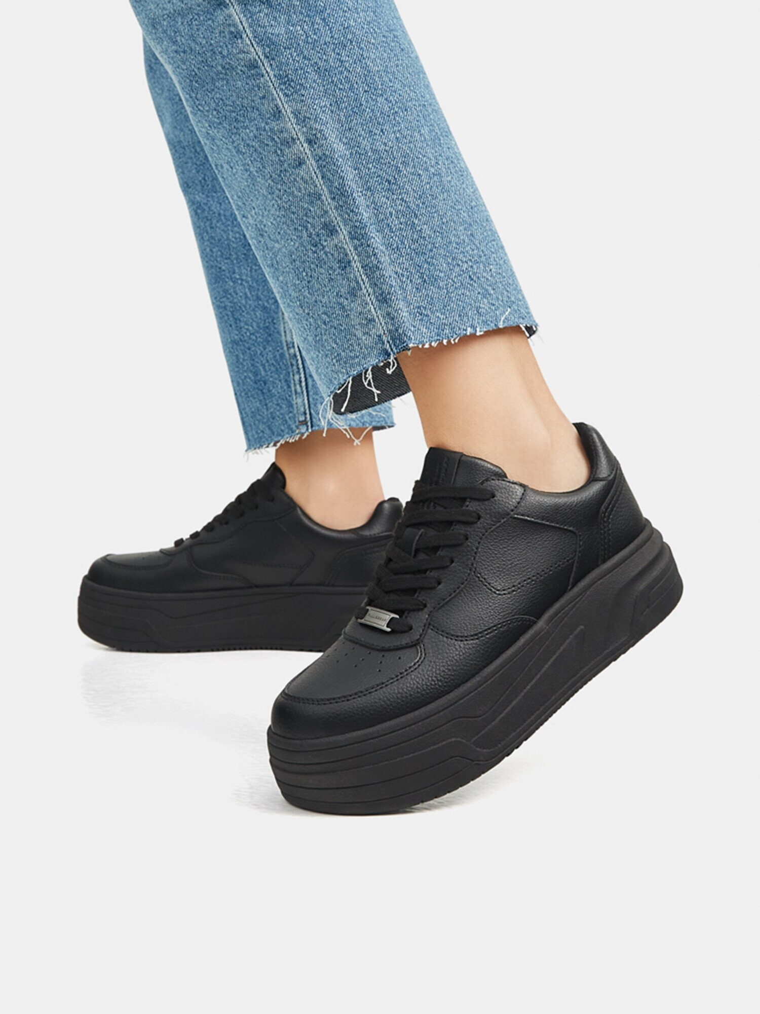 Pull&Bear Sneaker low negru - Pled.ro