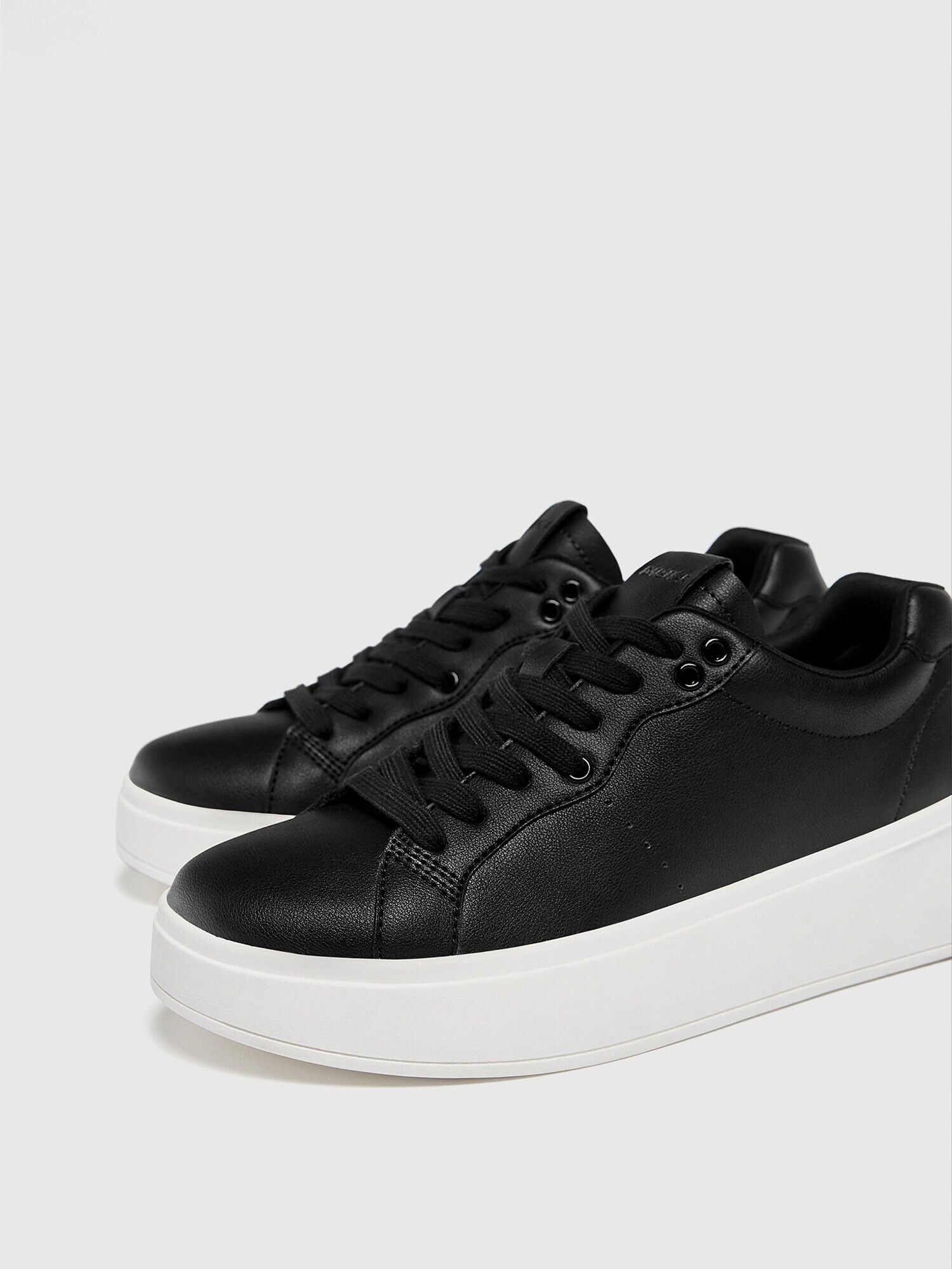 Pull&Bear Sneaker low negru - Pled.ro