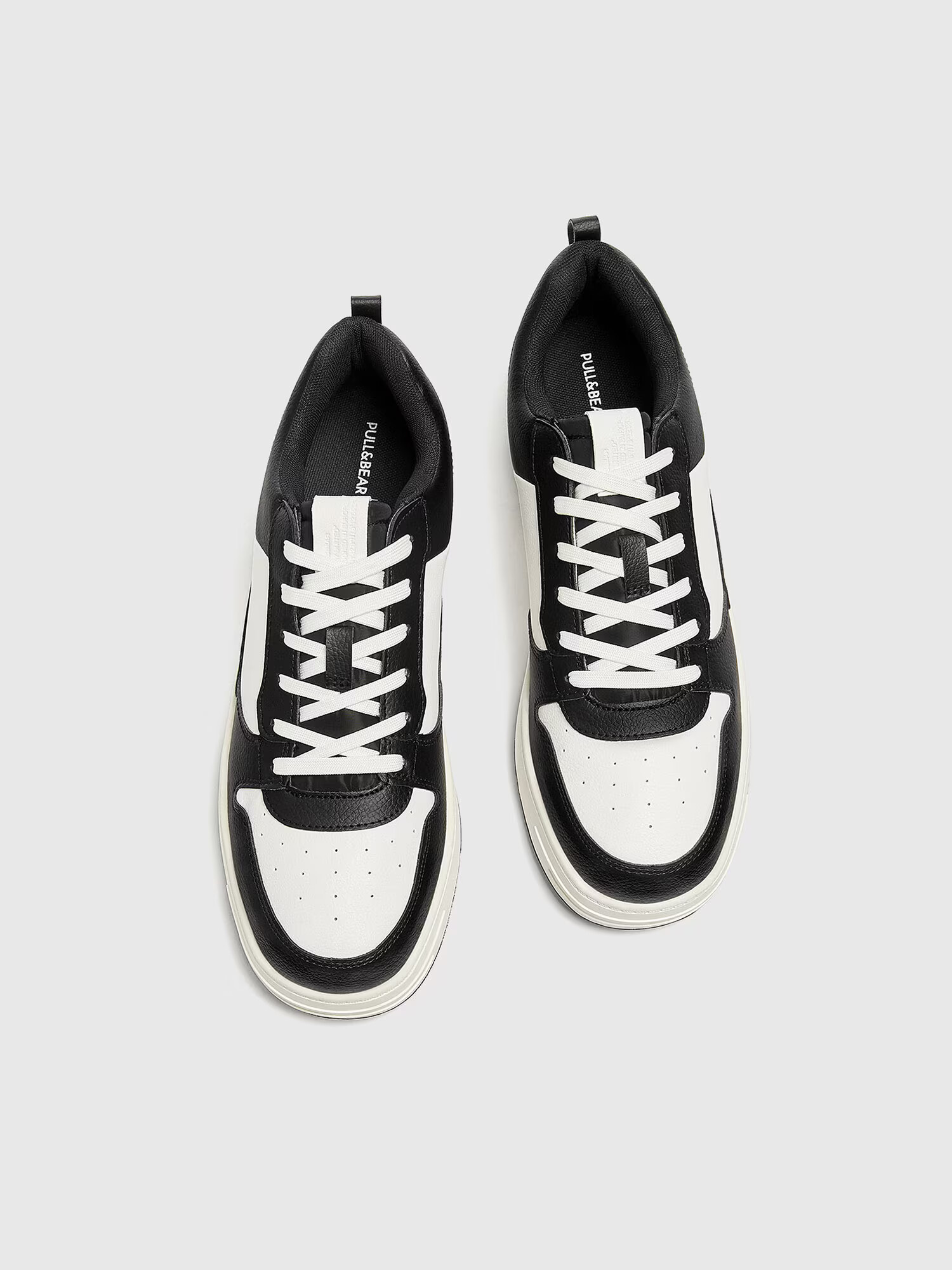 Pull&Bear Sneaker low negru / alb - Pled.ro