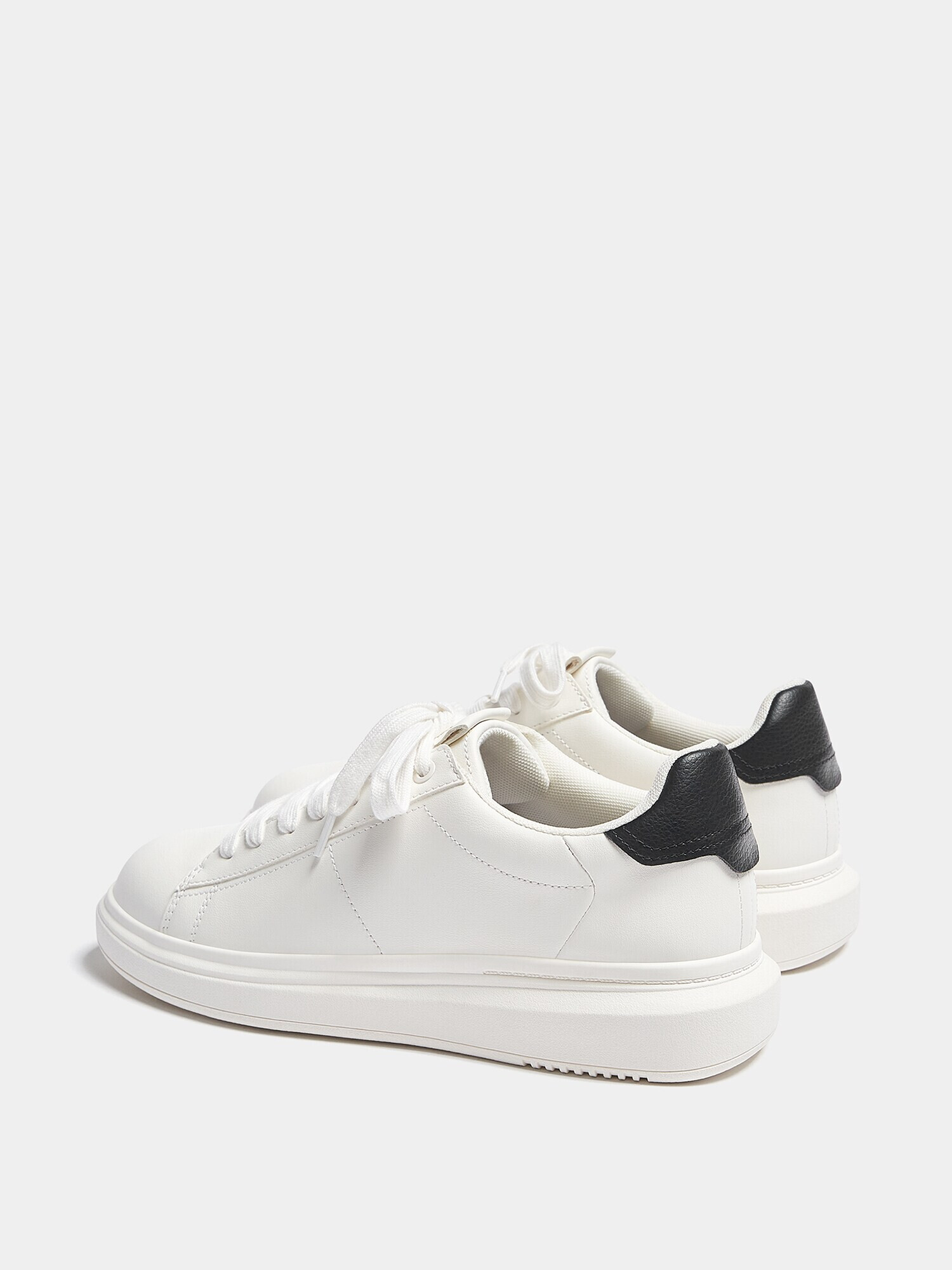 Pull&Bear Sneaker low negru / alb - Pled.ro