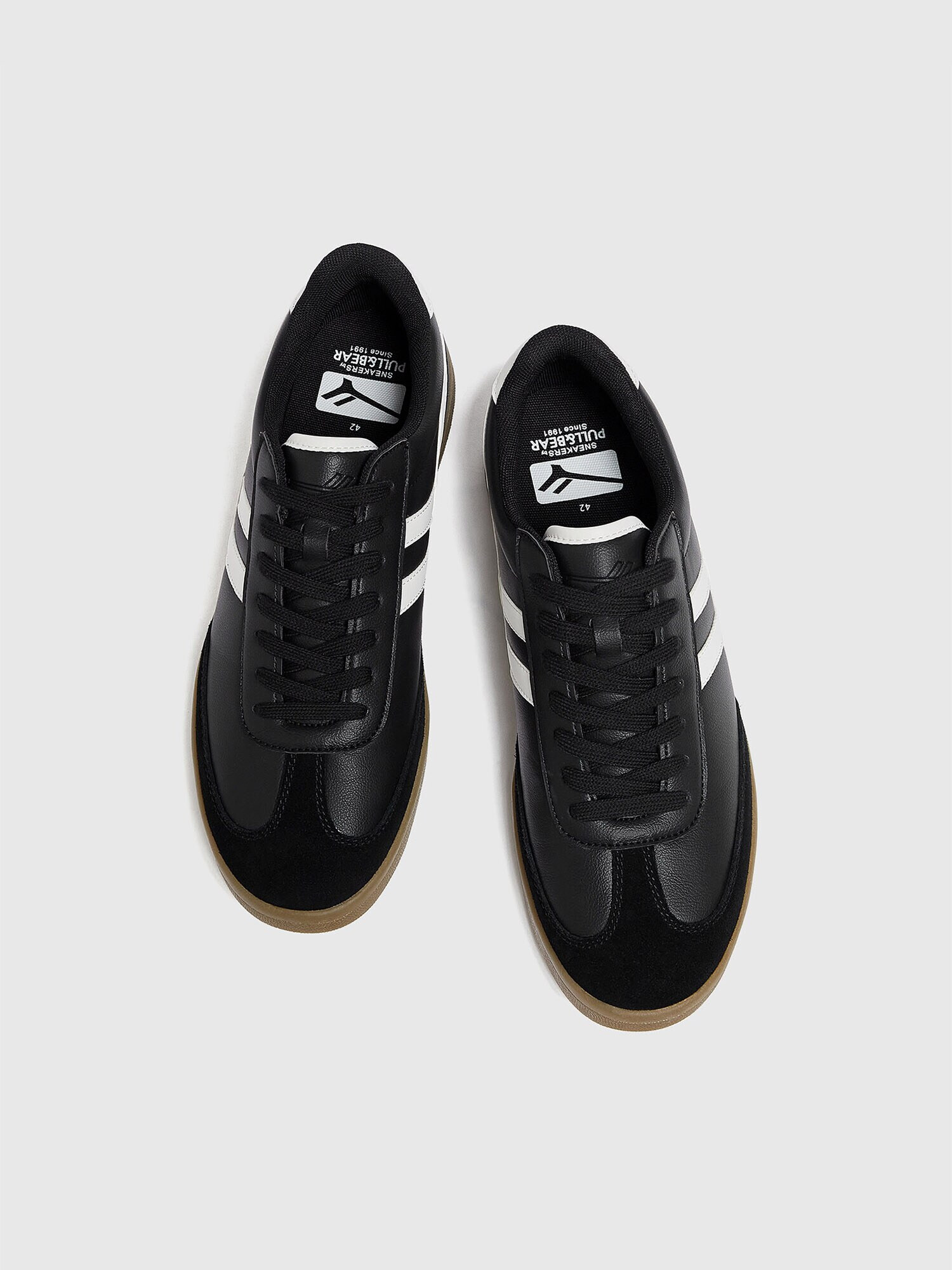 Pull&Bear Sneaker low negru / alb - Pled.ro