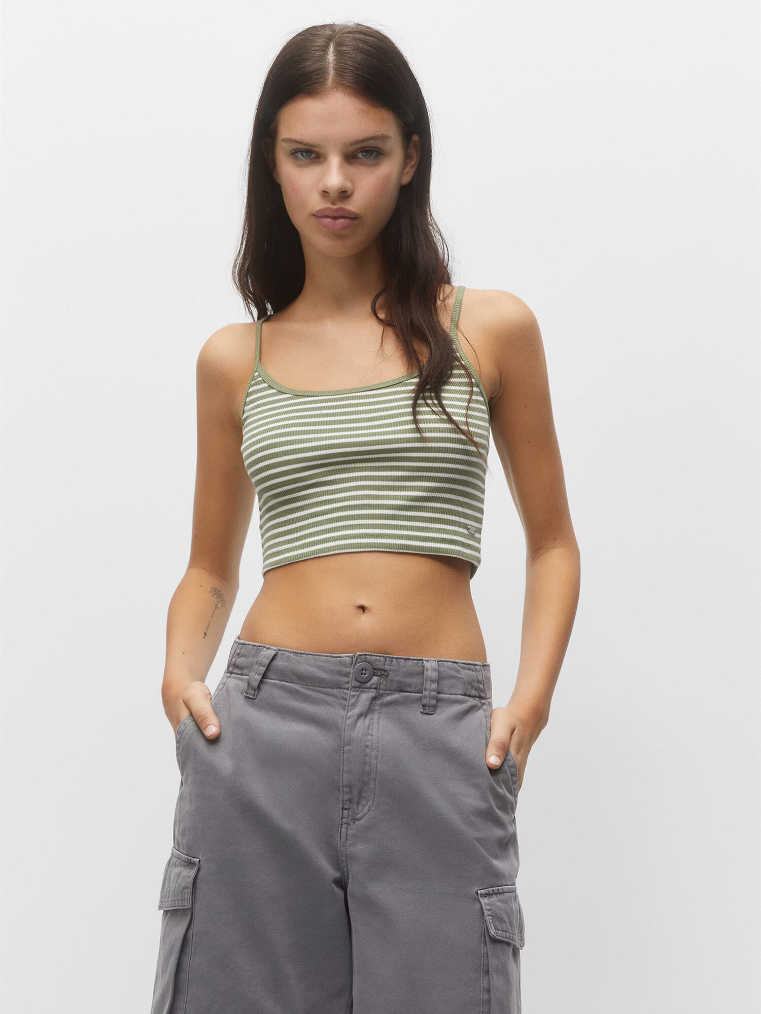 Pull&Bear Top kaki / alb - Pled.ro