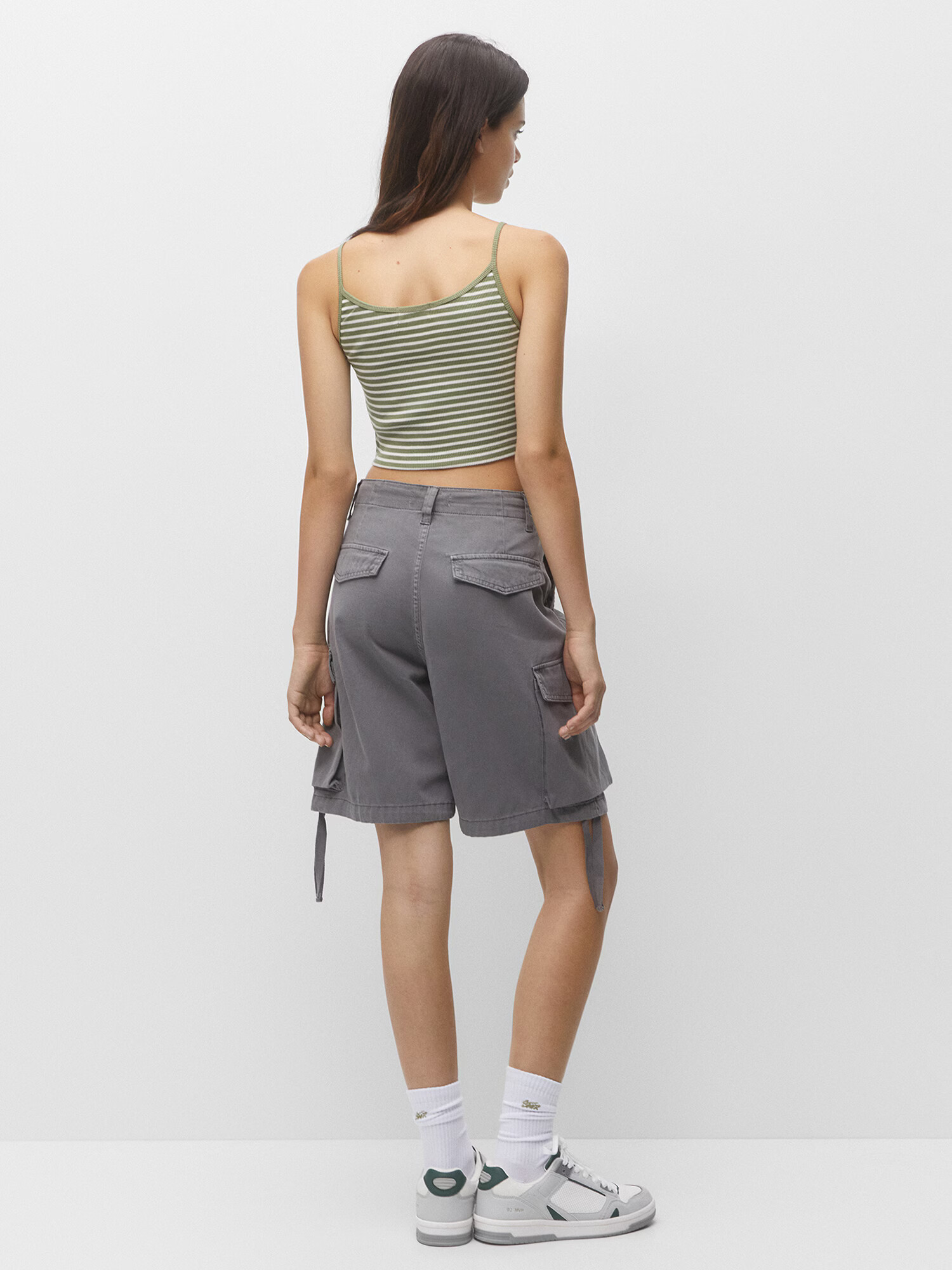 Pull&Bear Top kaki / alb - Pled.ro