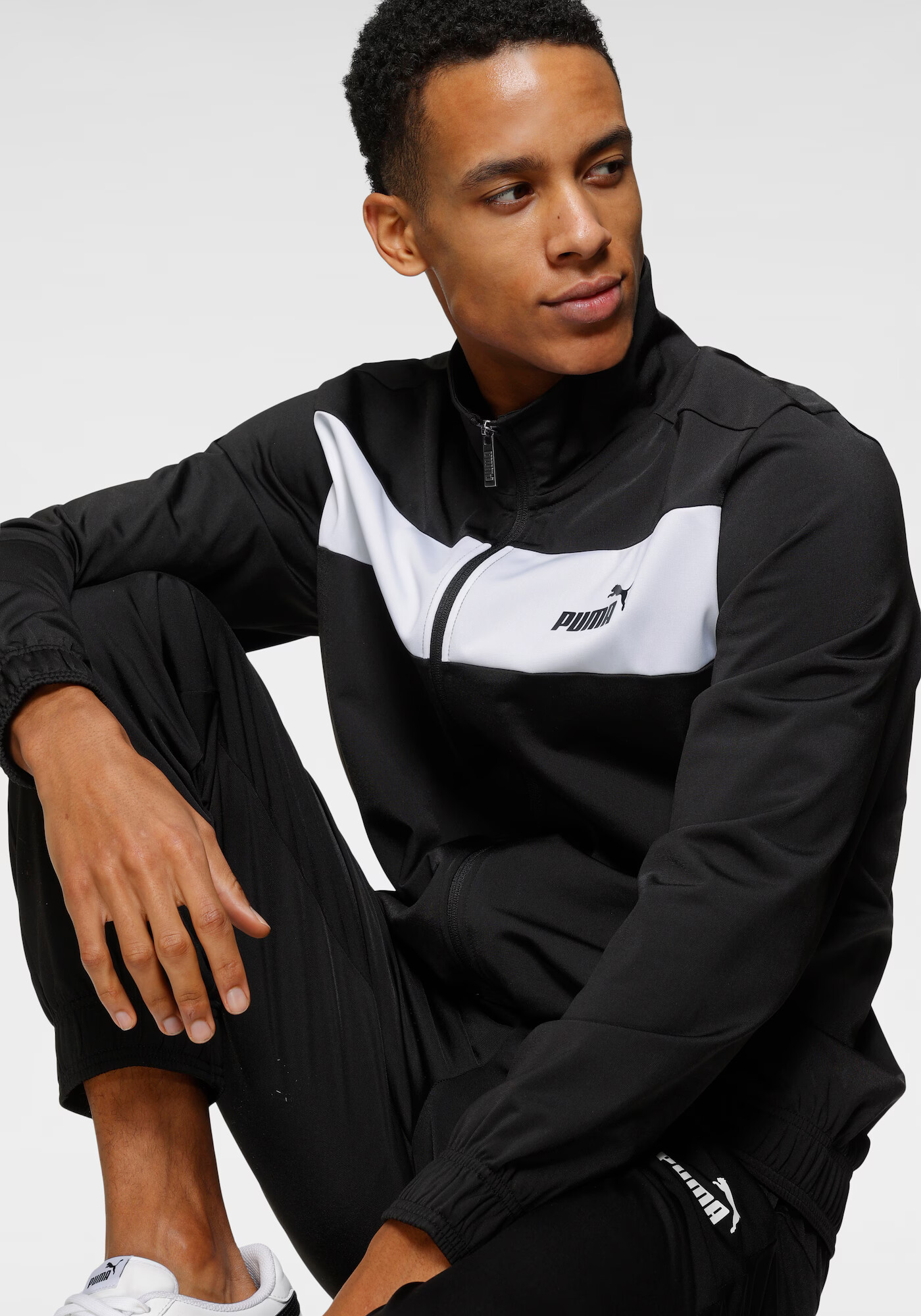 PUMA Costum de trening 'Poly' negru / alb - Pled.ro