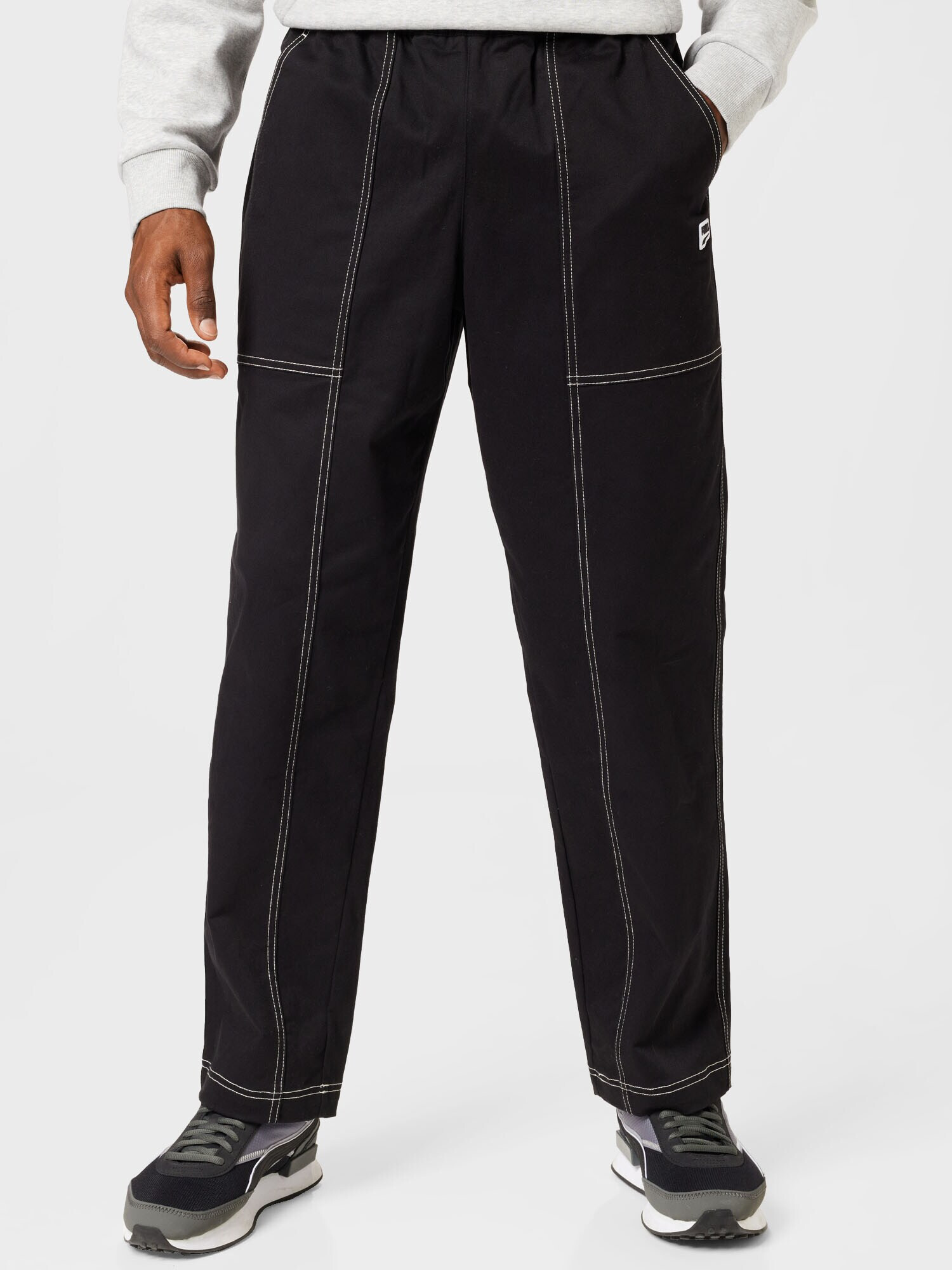 PUMA Pantaloni 'Downtown' negru / alb - Pled.ro