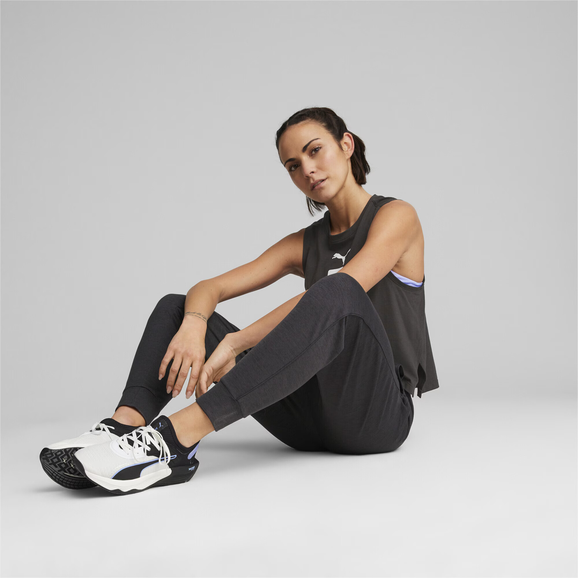 PUMA Pantaloni negru - Pled.ro