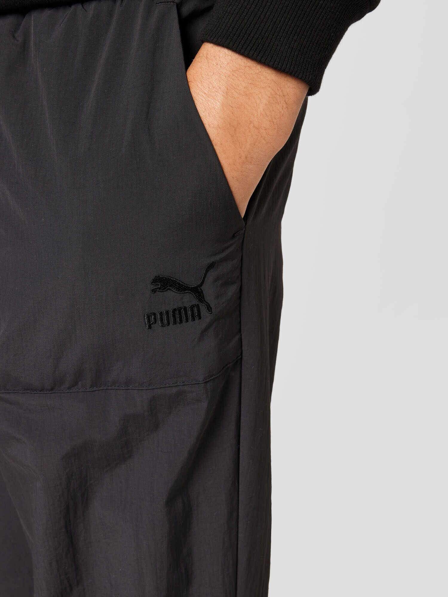 PUMA Pantaloni negru - Pled.ro