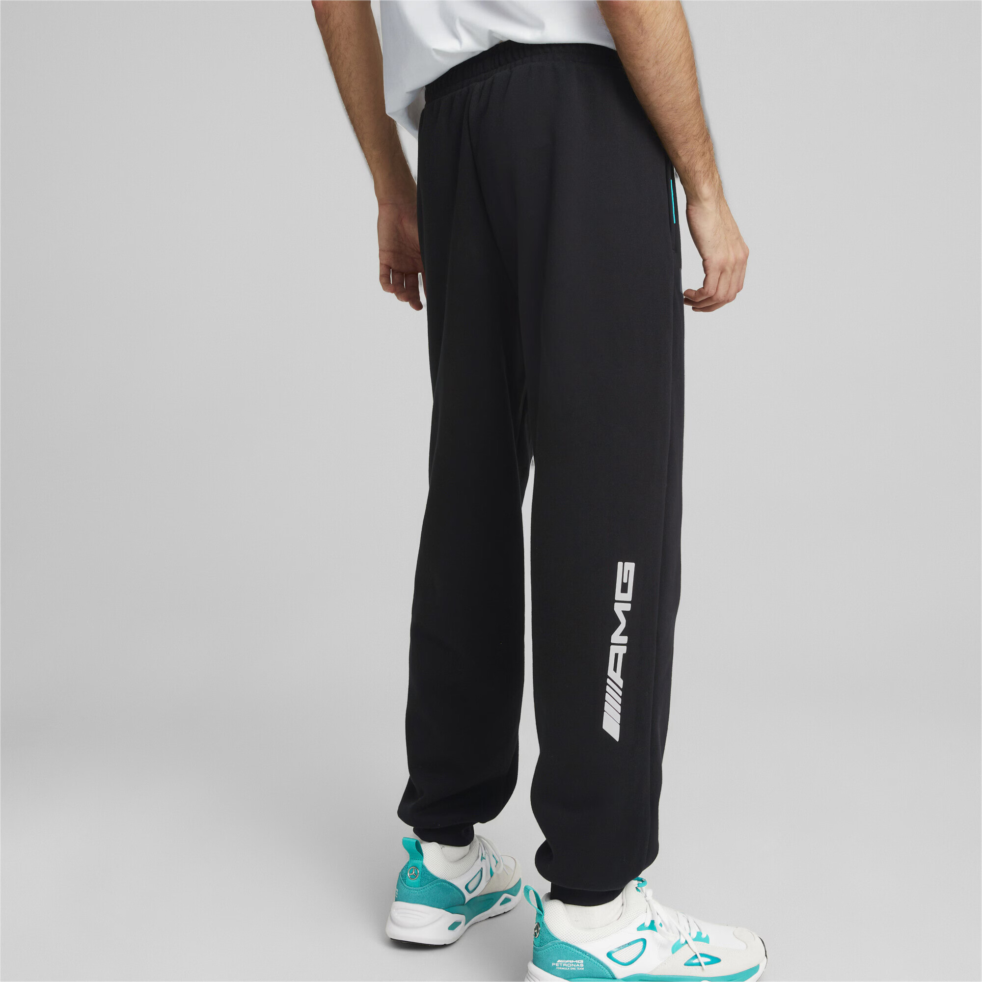 PUMA Pantaloni negru / alb - Pled.ro