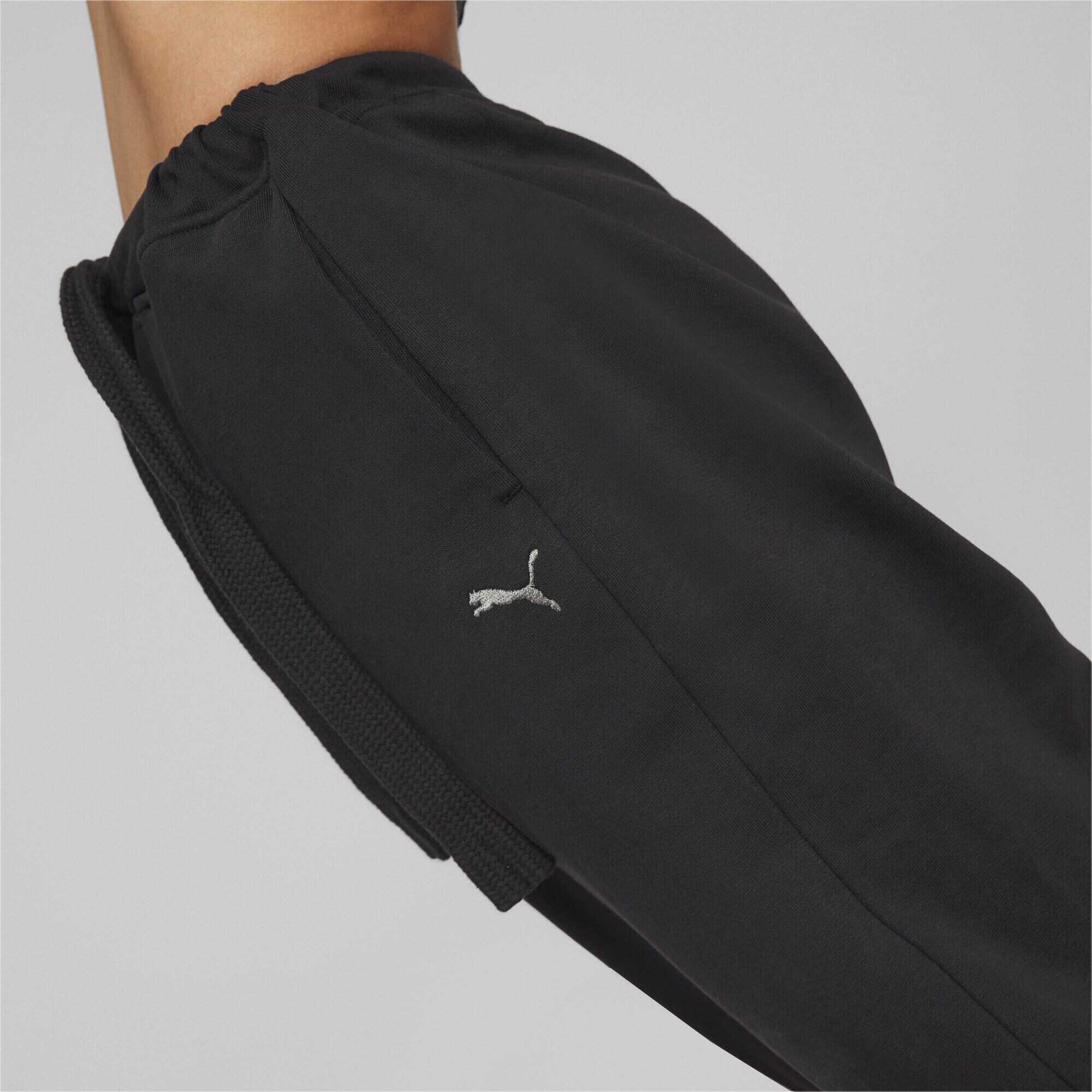 PUMA Pantaloni sport gri / negru - Pled.ro