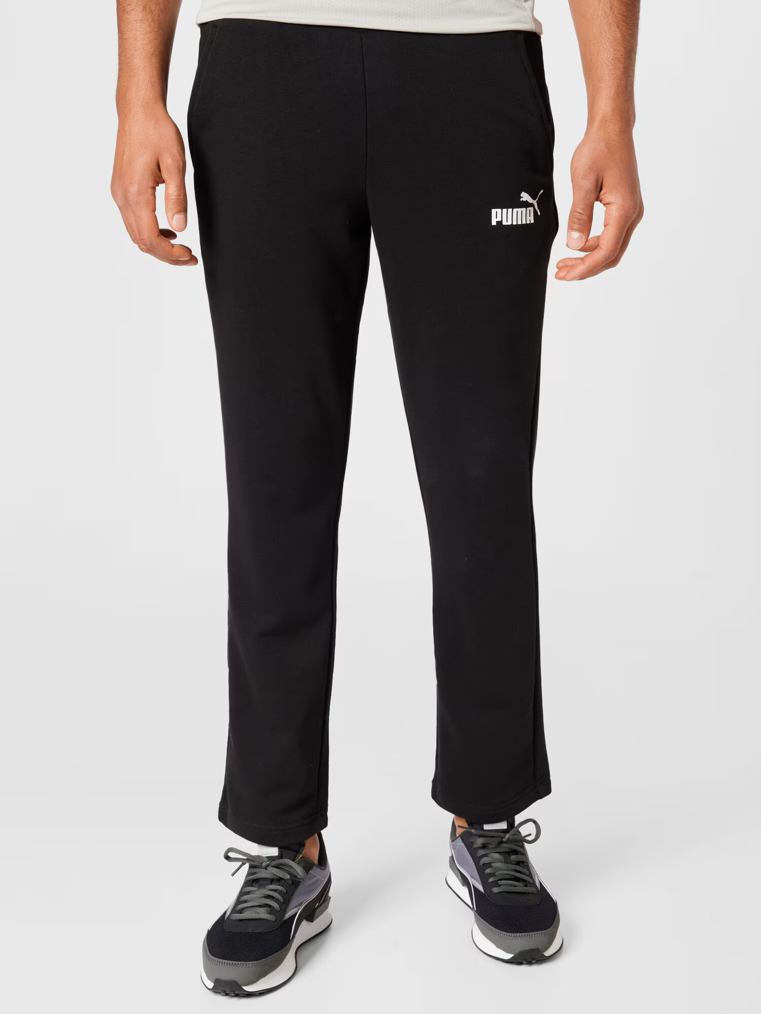 PUMA Pantaloni sport 'Essentials' negru / alb - Pled.ro