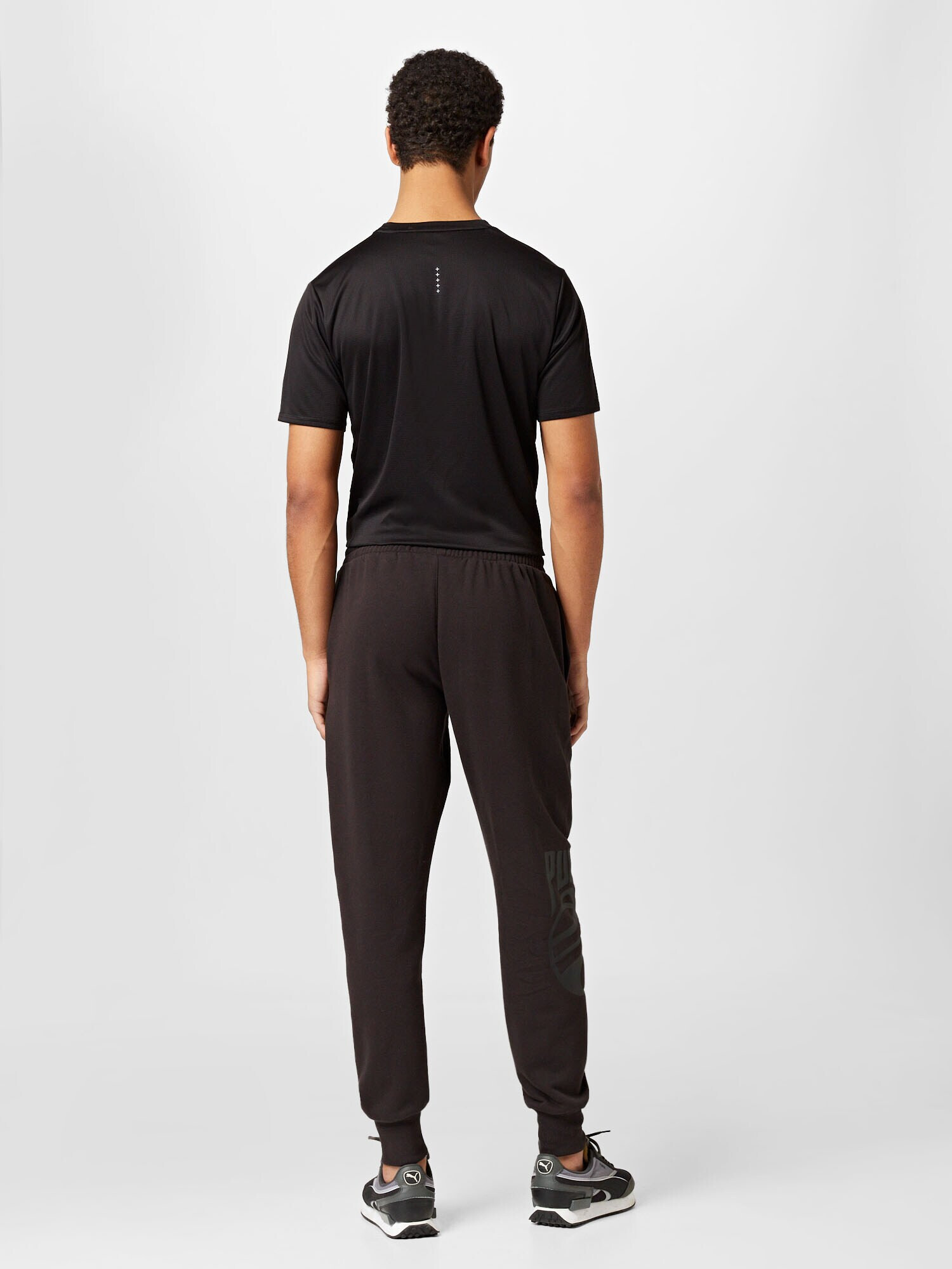 PUMA Pantaloni sport negru / alb - Pled.ro