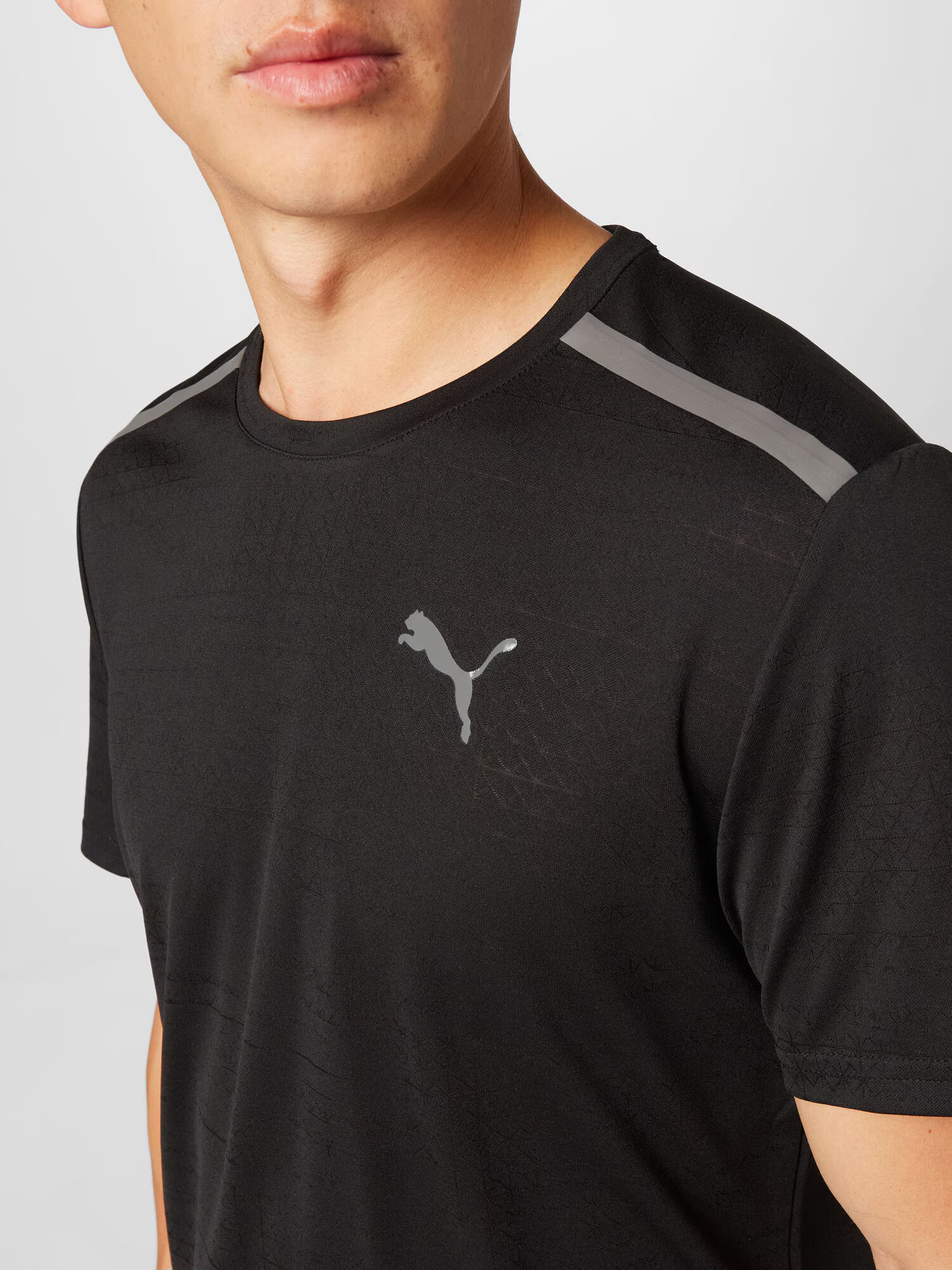 PUMA Tricou funcțional gri / negru - Pled.ro