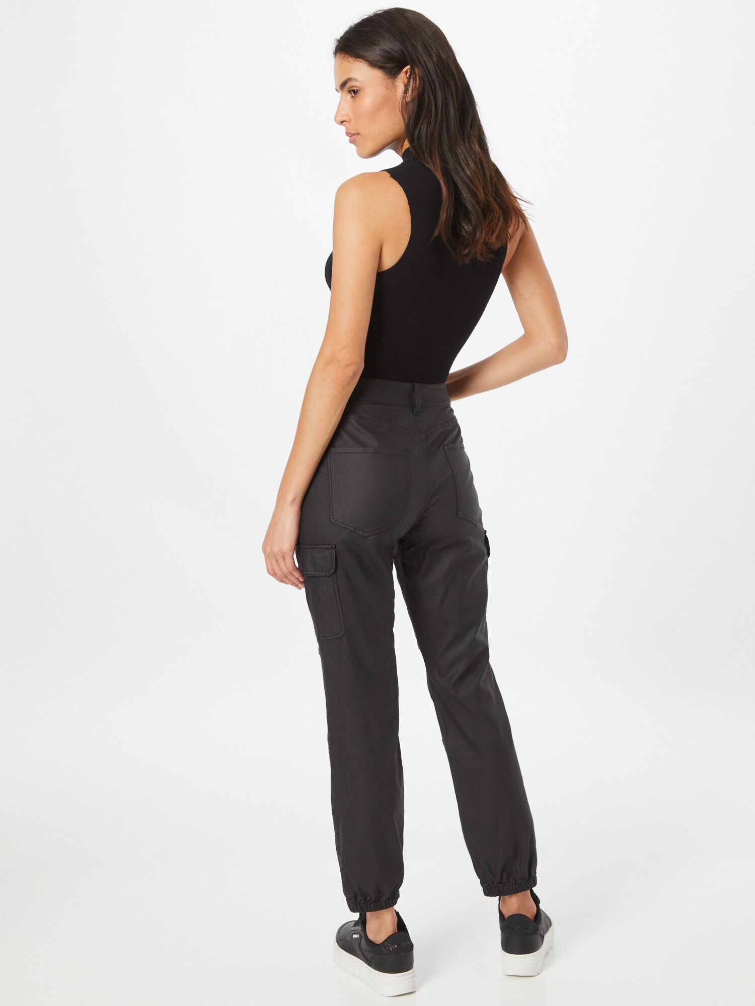 QS by s.Oliver Pantaloni cu buzunare negru - Pled.ro