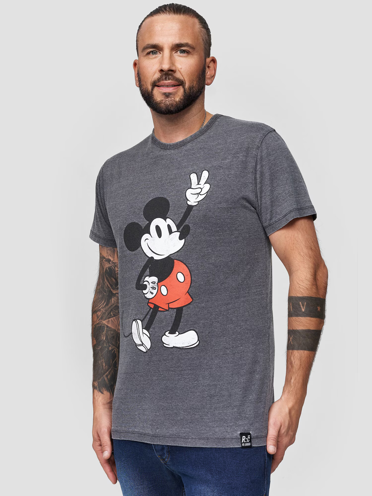 Recovered Tricou 'Disney Mickey Peace Pose' gri închis / roșu / negru / alb - Pled.ro