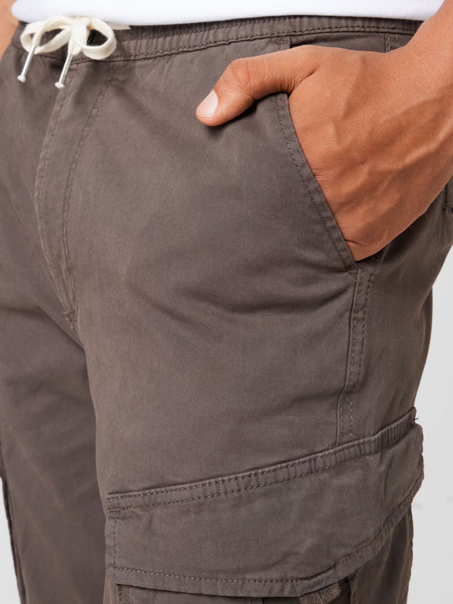 Redefined Rebel Pantaloni cu buzunare 'Callen' gri taupe - Pled.ro