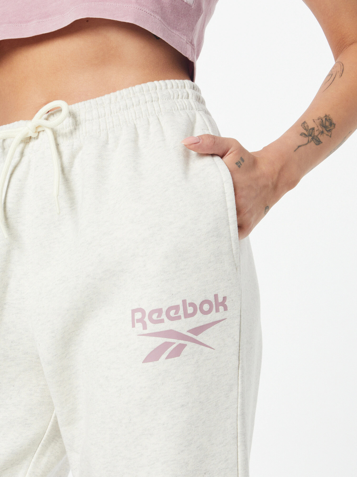 Reebok Classics Pantaloni lila / alb murdar / alb amestacat - Pled.ro