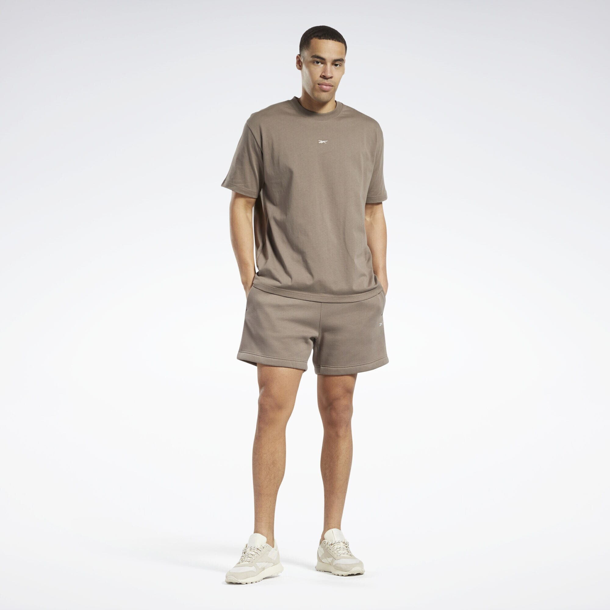 Reebok Classics Tricou gri taupe / alb - Pled.ro