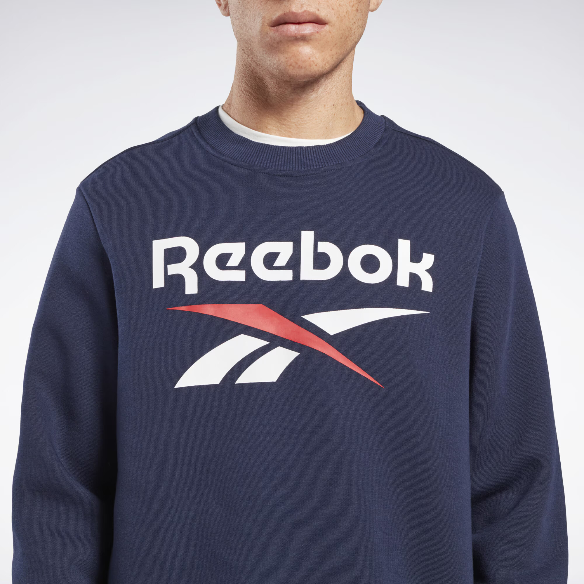 Reebok Sport Hanorac sport bleumarin / roșu / alb - Pled.ro