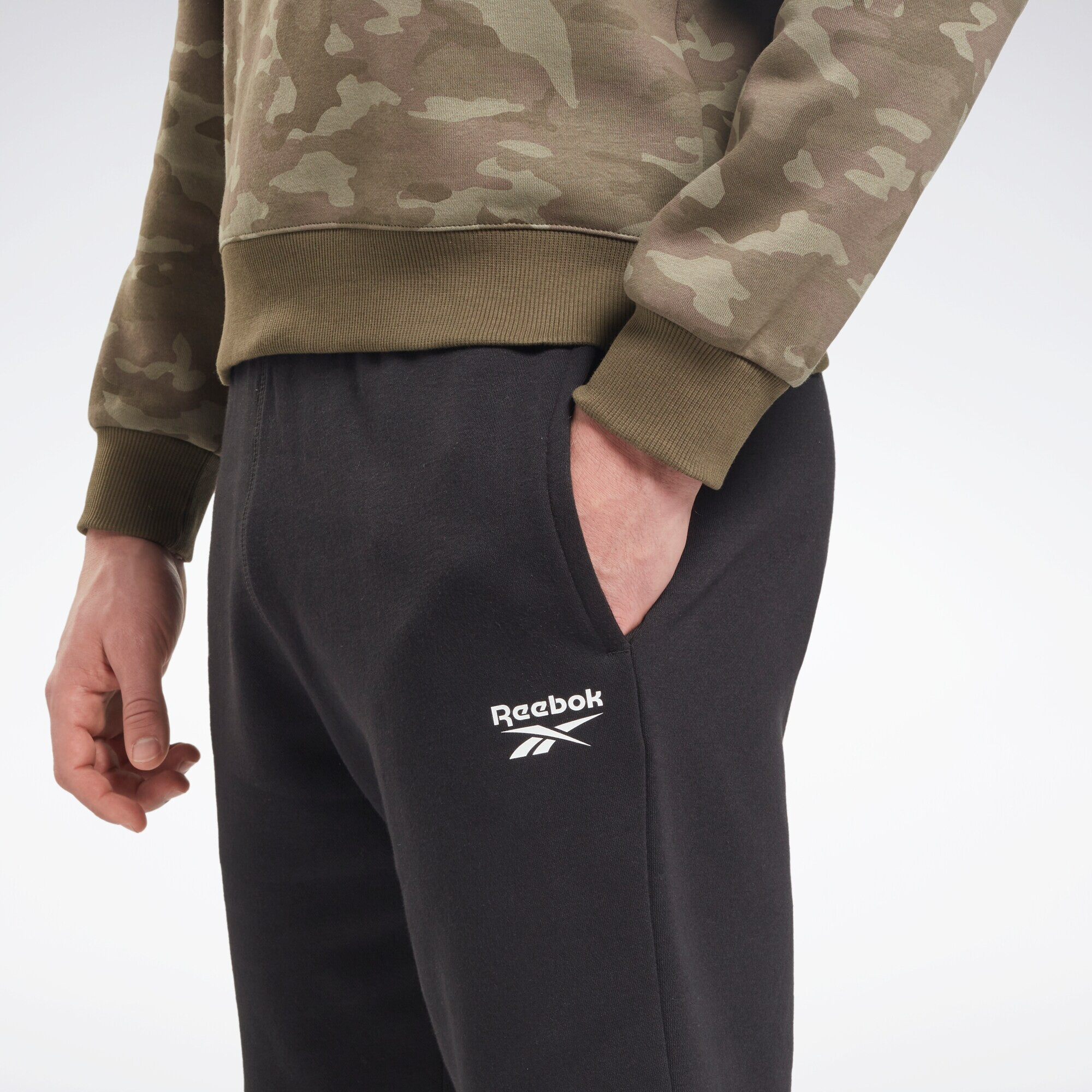 Reebok Classics Pantaloni 'Identity' negru / alb - Pled.ro