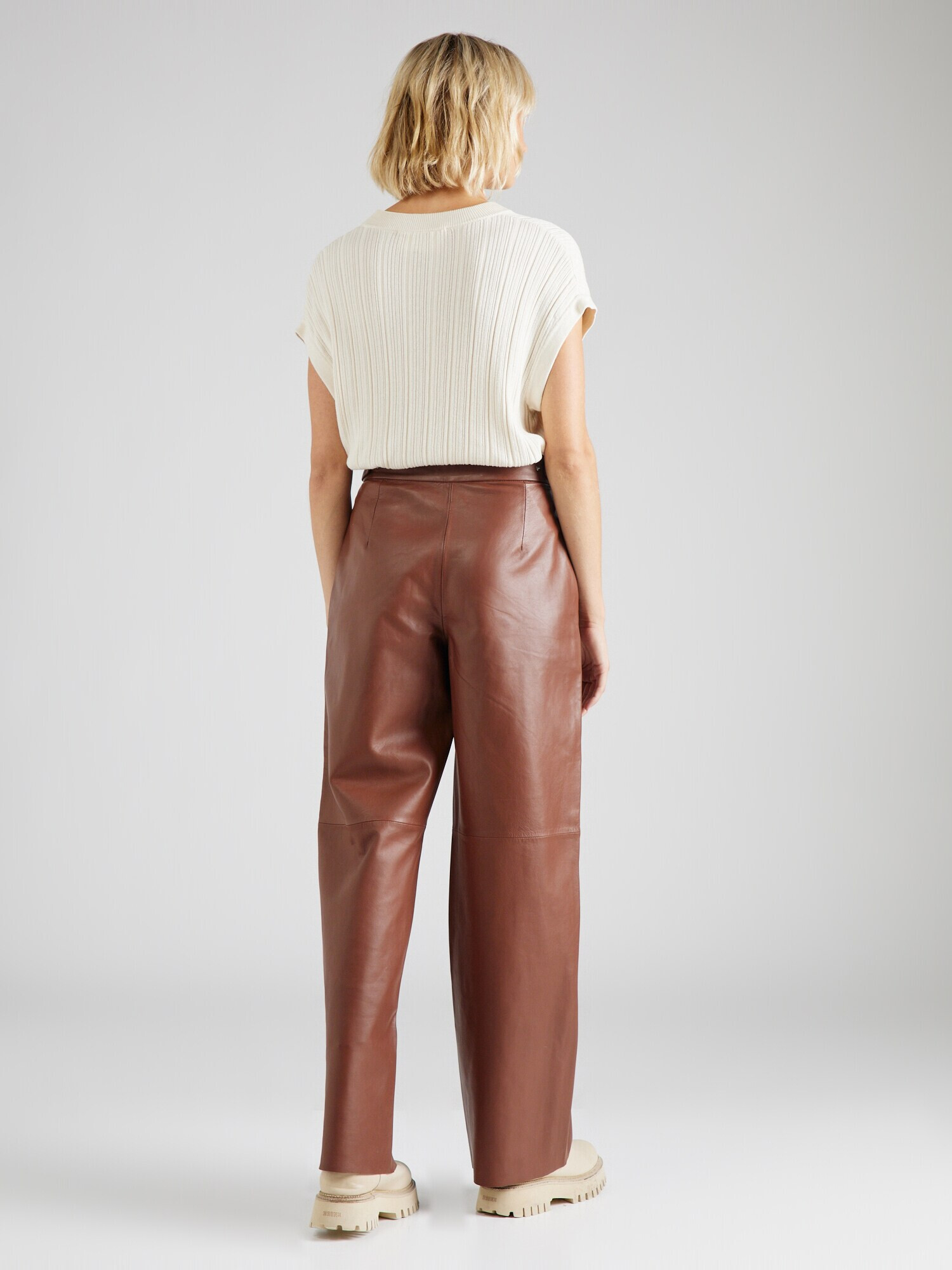 Riani Pantaloni maro caramel - Pled.ro