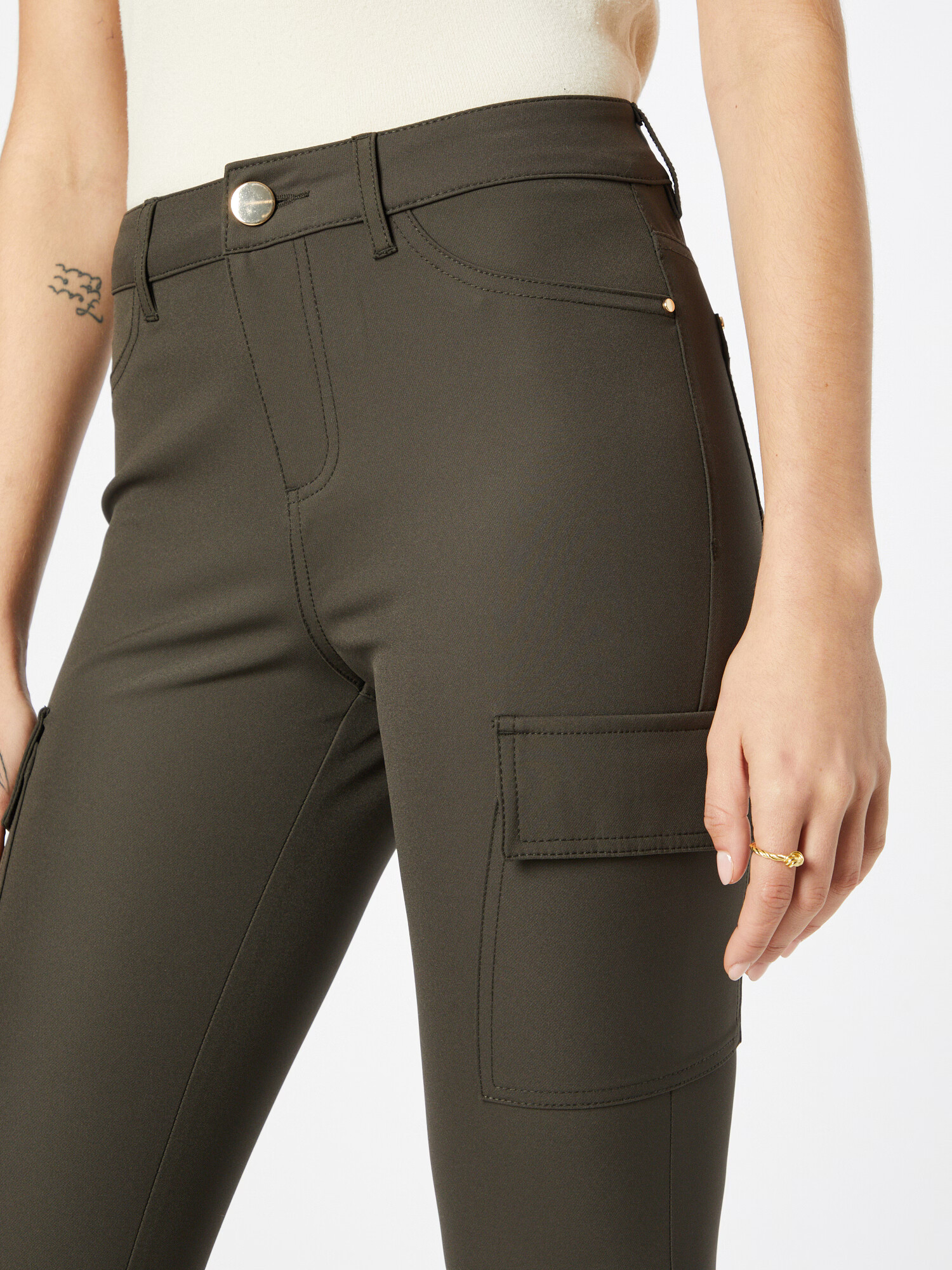 River Island Pantaloni cu buzunare kaki - Pled.ro