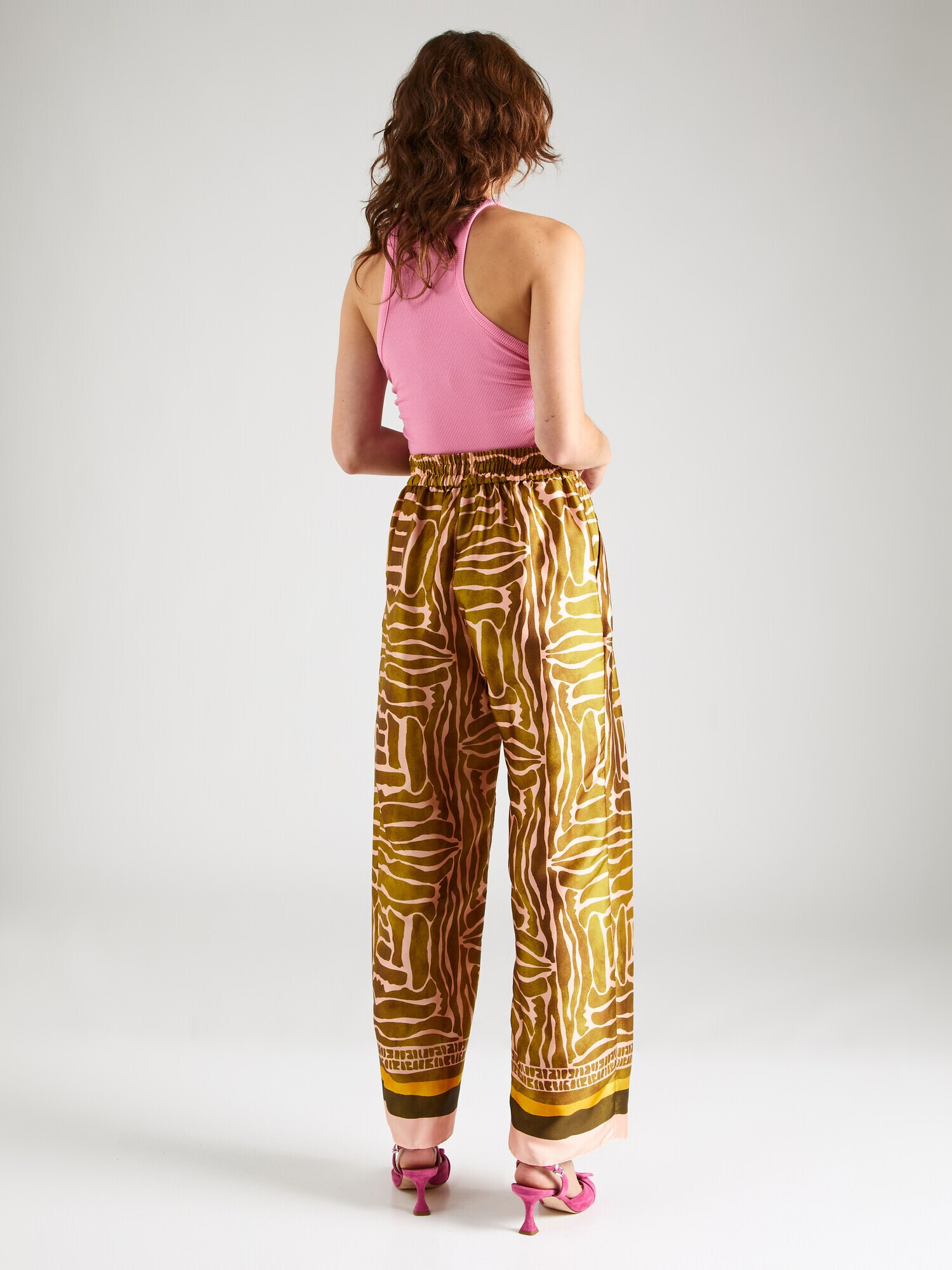 River Island Pantaloni cutați galben / oliv / roz deschis - Pled.ro