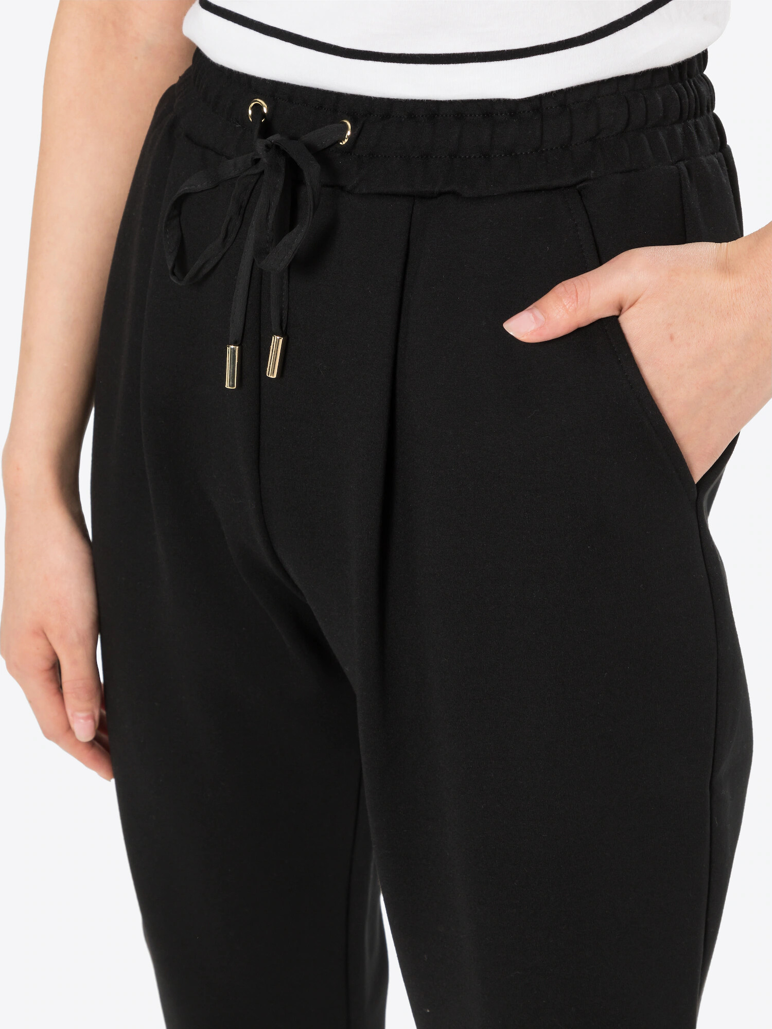 River Island Pantaloni cutați 'PONTE PLEAT' negru - Pled.ro