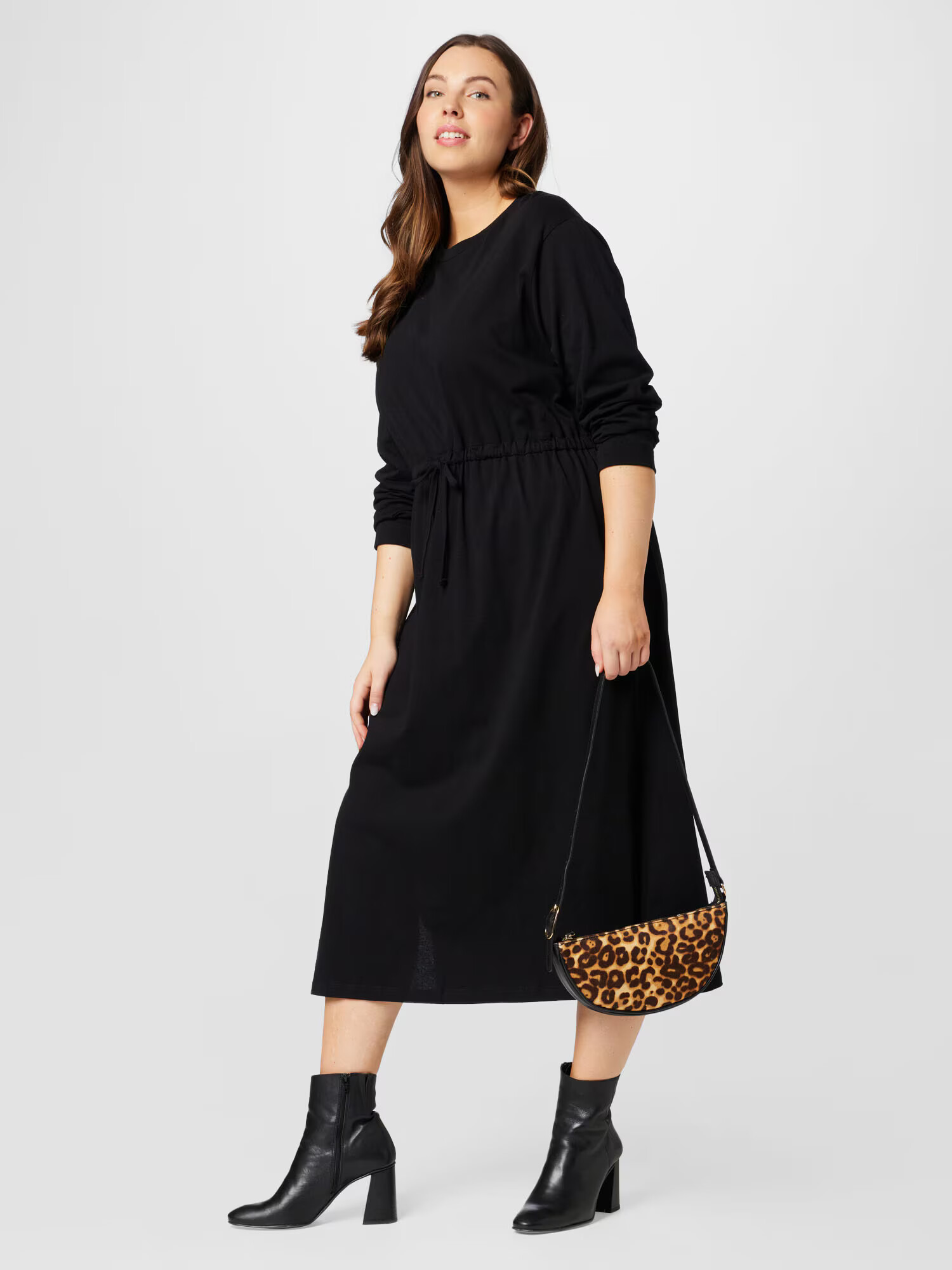 River Island Plus Rochie negru - Pled.ro