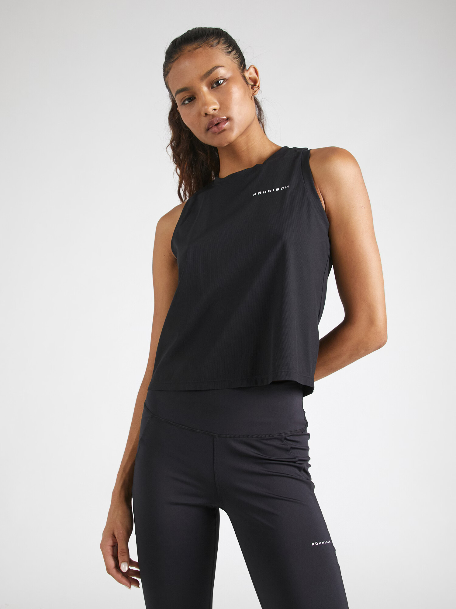 Röhnisch Sport top negru / alb - Pled.ro