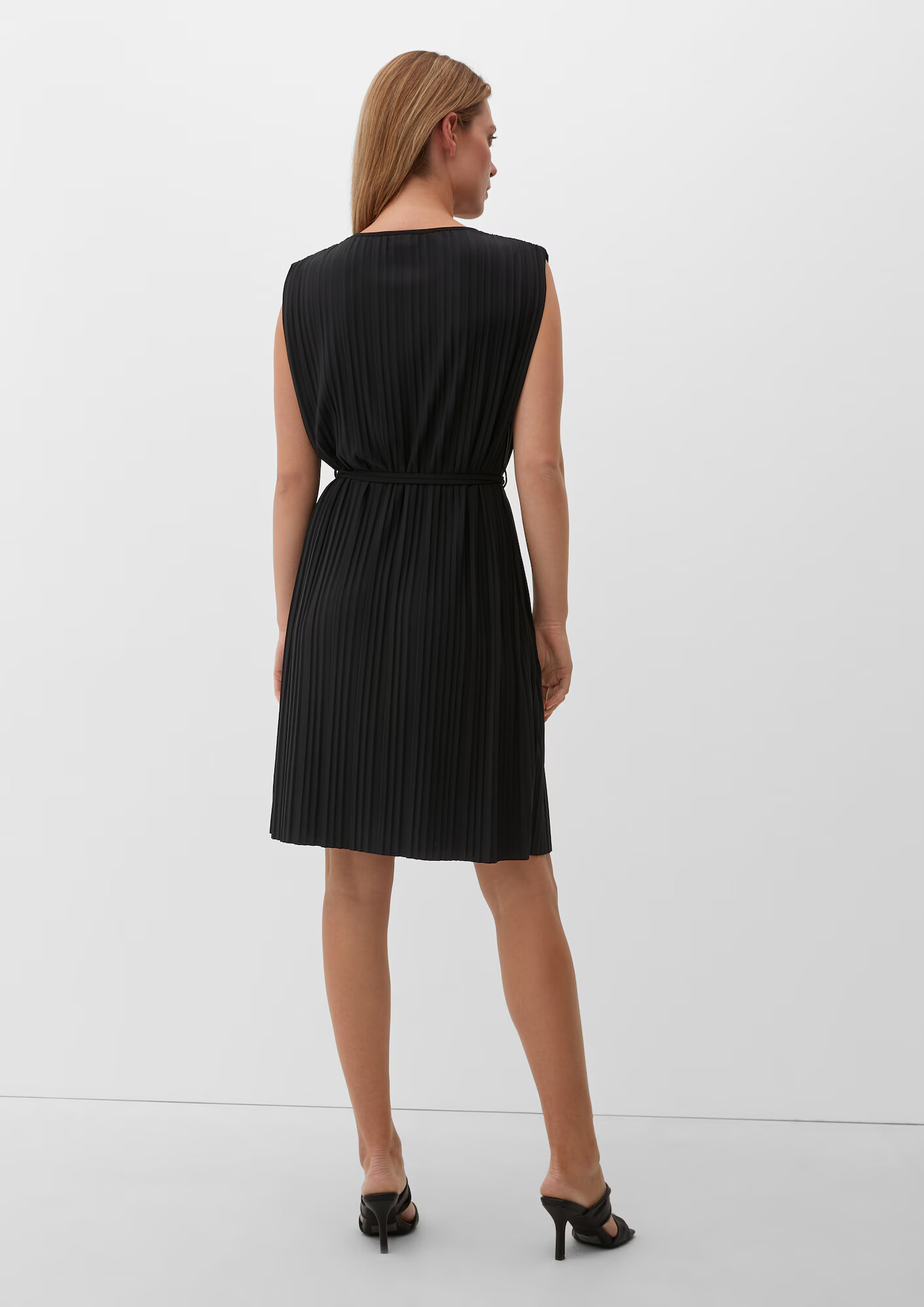 s.Oliver BLACK LABEL Rochie negru - Pled.ro