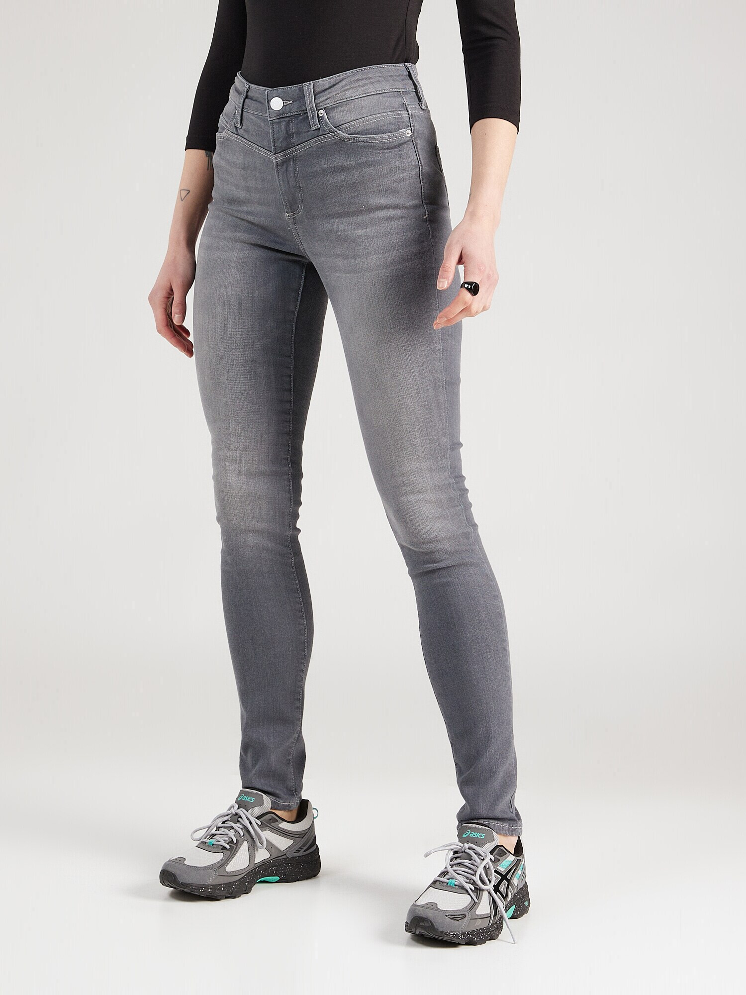 s.Oliver Jeans 'Izabell' gri denim - Pled.ro