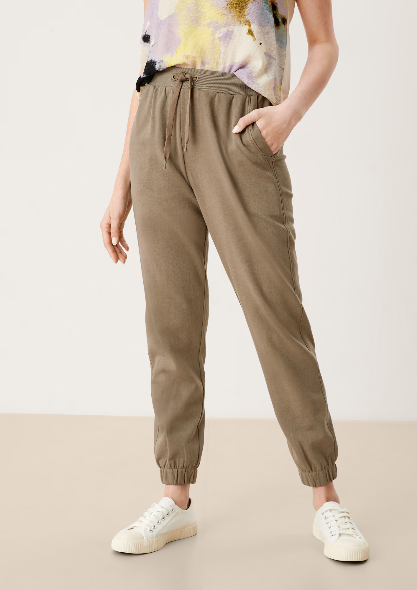 s.Oliver Pantaloni kaki - Pled.ro