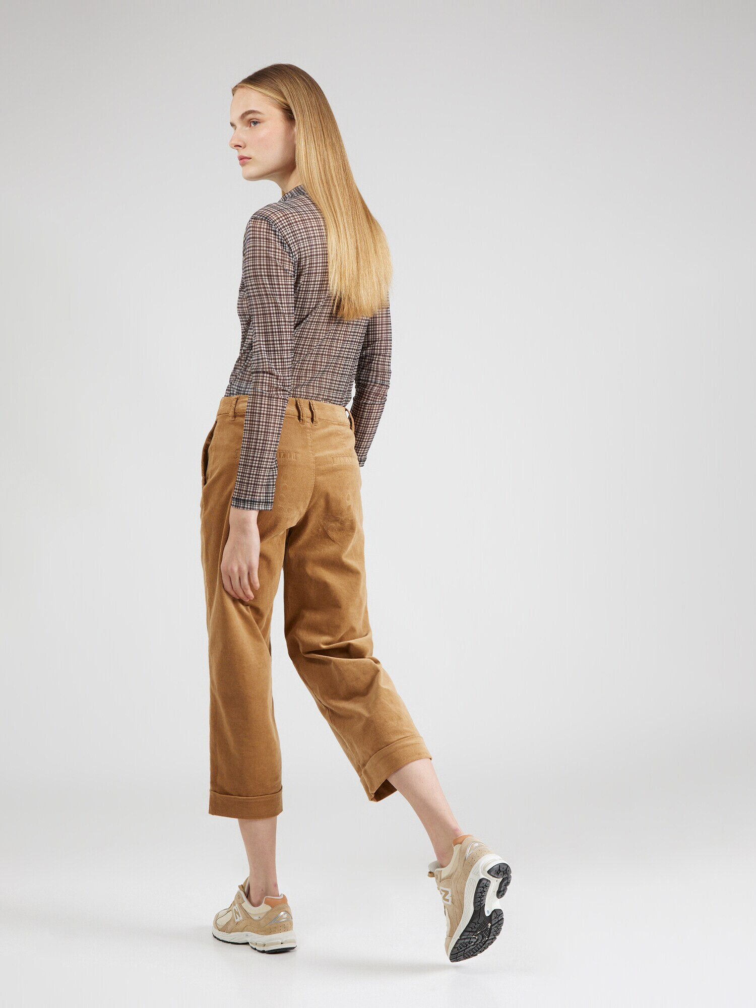 s.Oliver Pantaloni maro caramel - Pled.ro