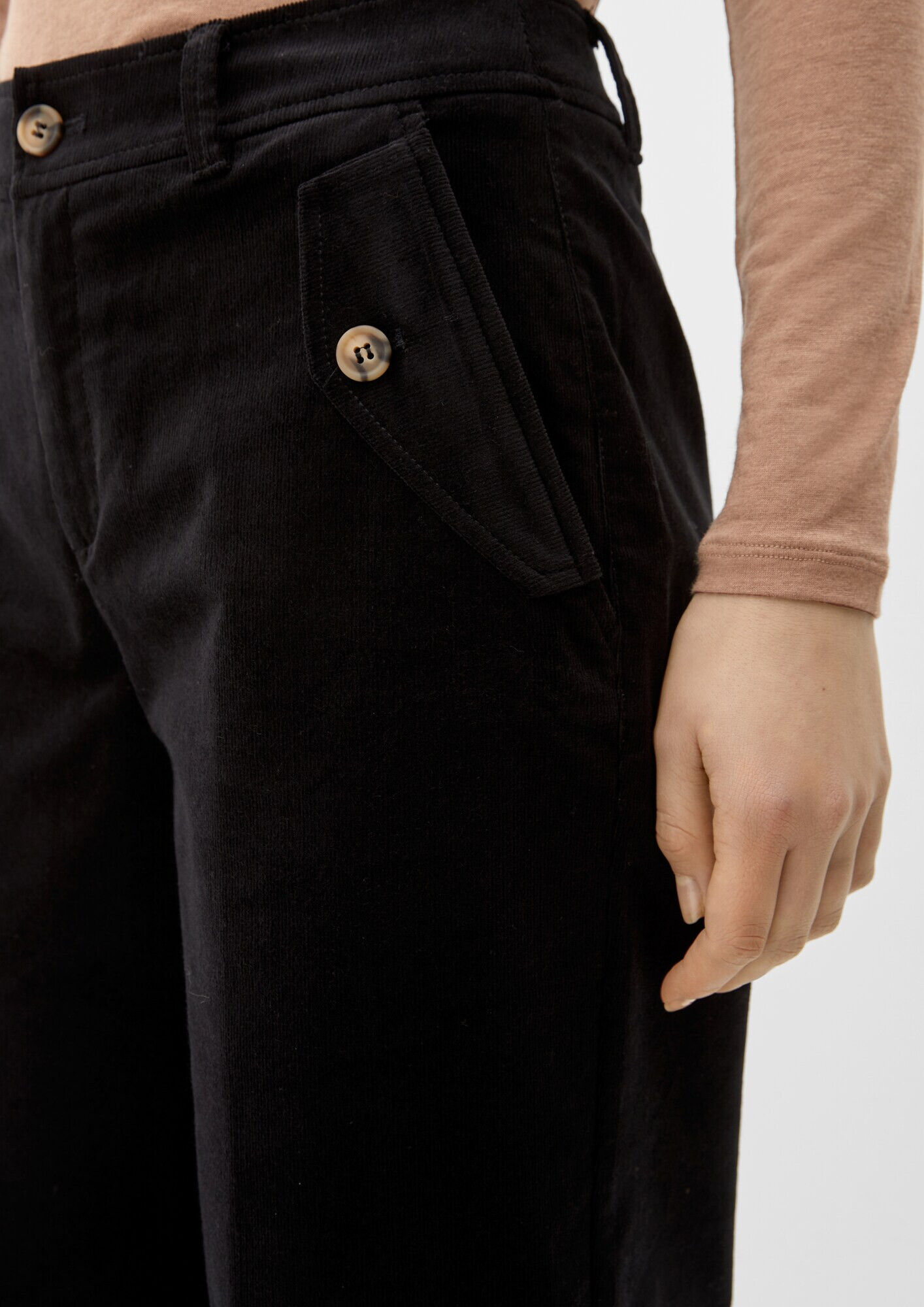 s.Oliver Pantaloni negru - Pled.ro