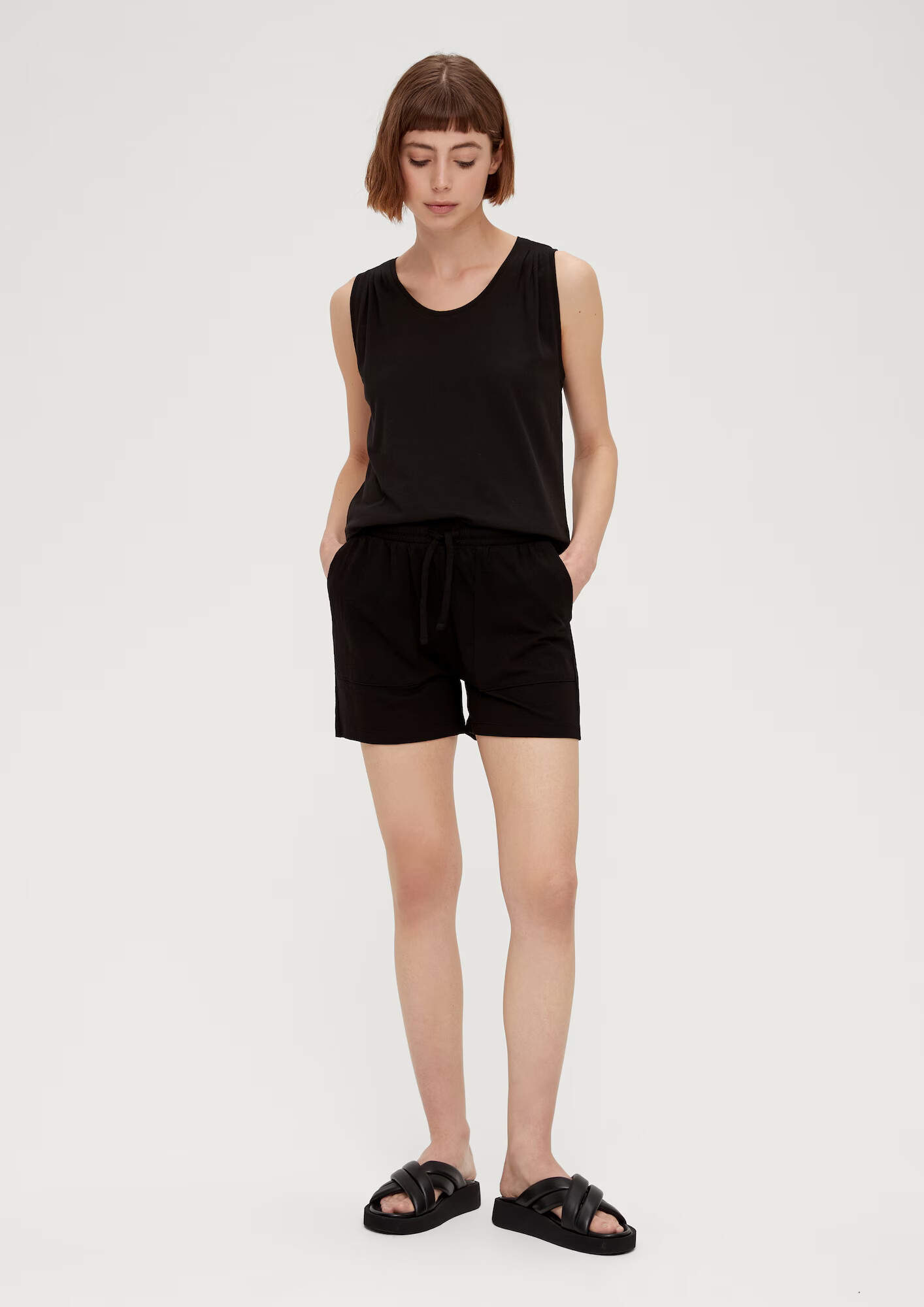 s.Oliver Pantaloni negru - Pled.ro