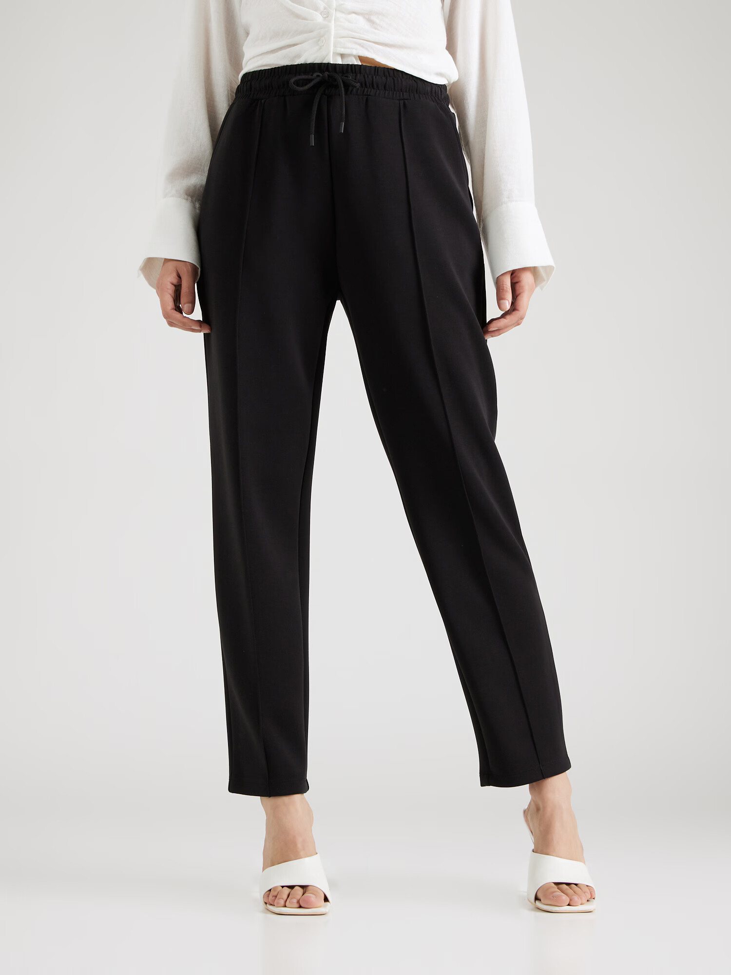 s.Oliver Pantaloni negru - Pled.ro