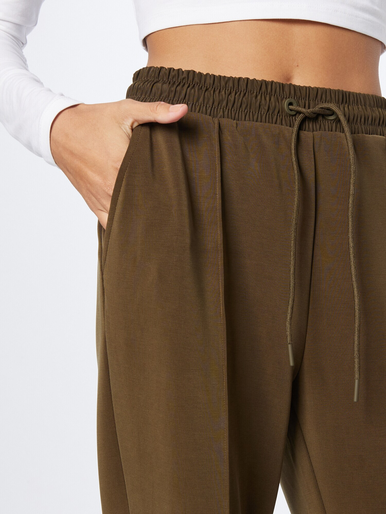 s.Oliver Pantaloni oliv - Pled.ro