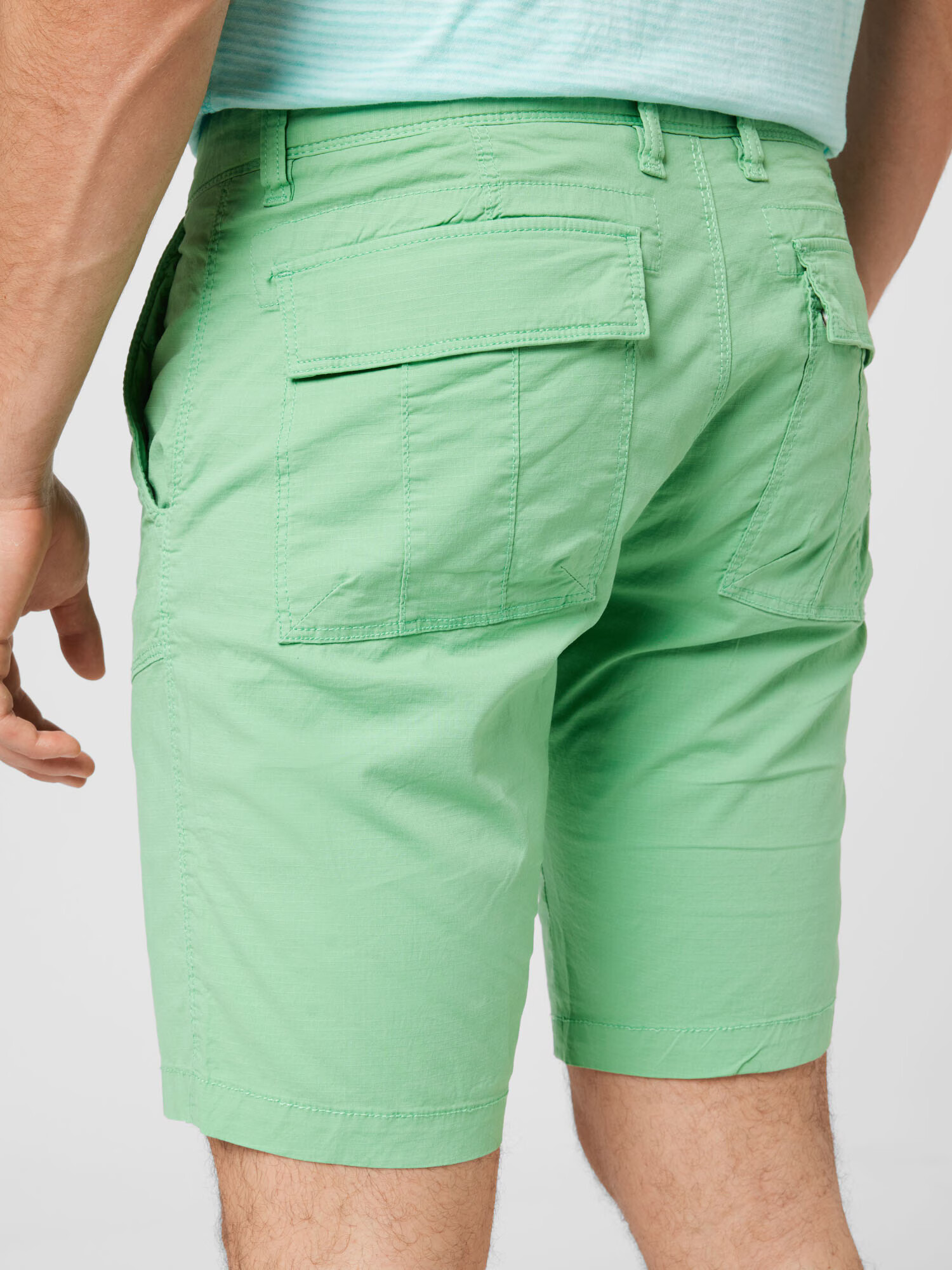 s.Oliver Pantaloni verde pastel - Pled.ro