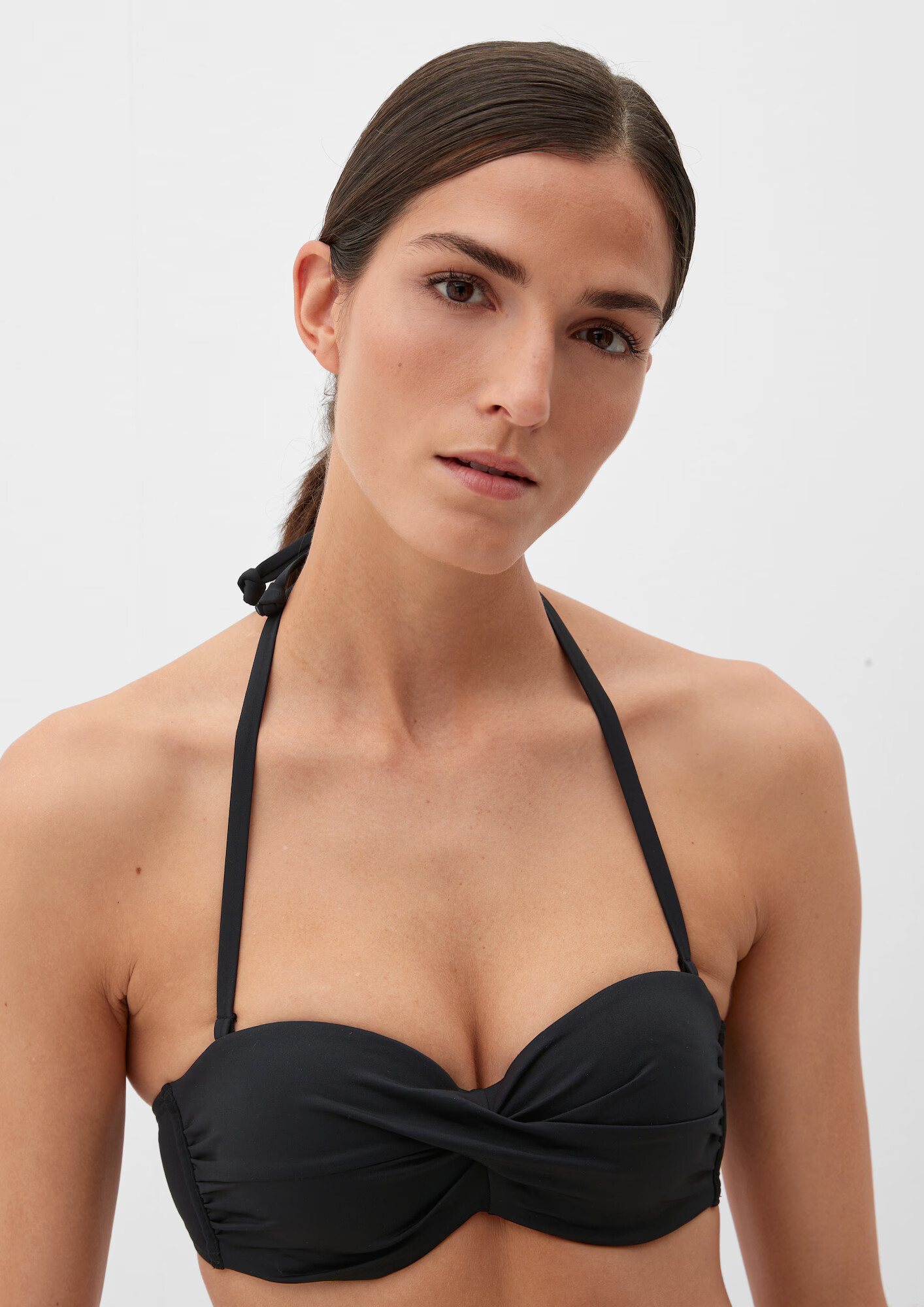 s.Oliver Sutien costum de baie 'Spain' negru - Pled.ro