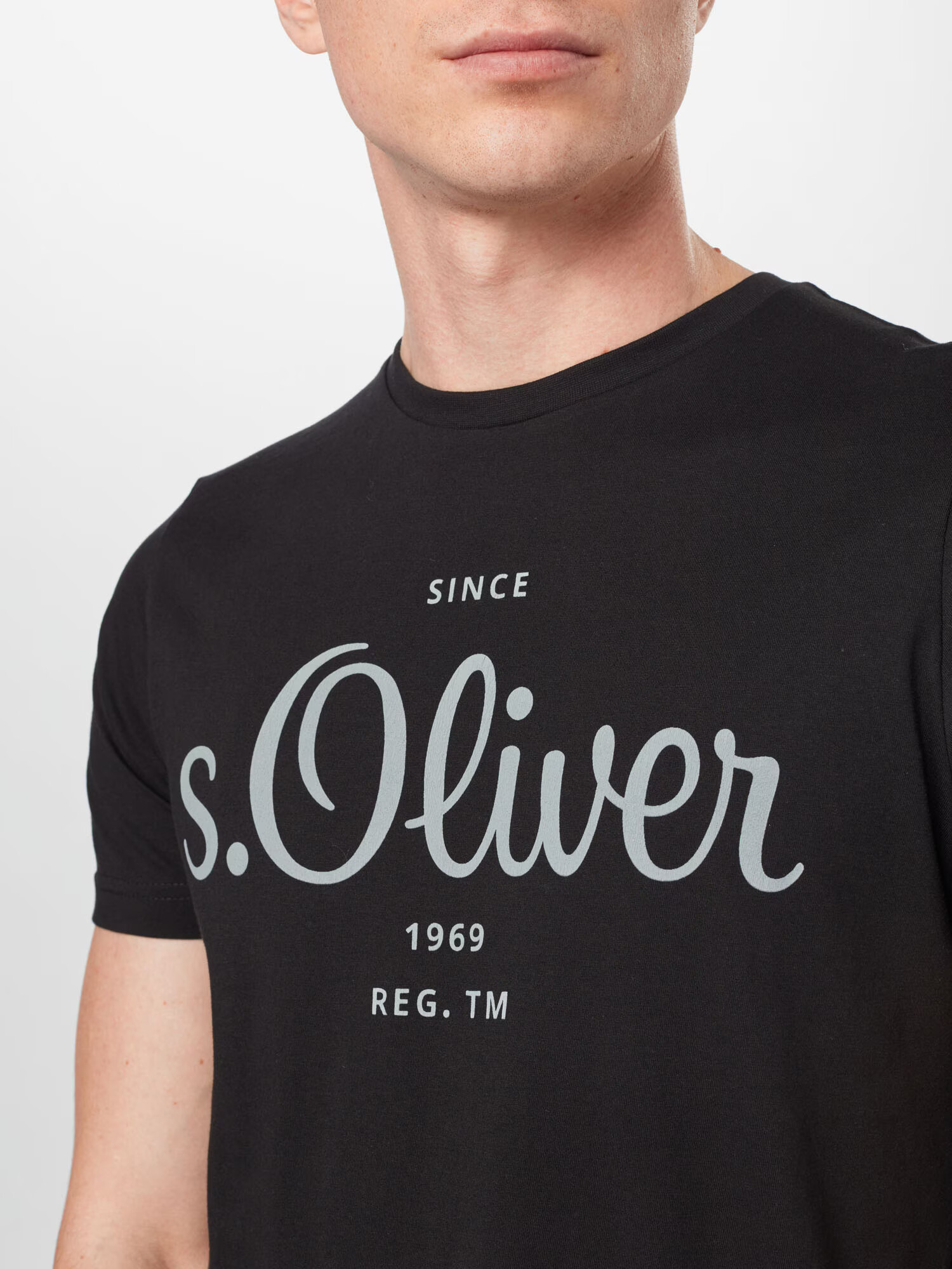 s.Oliver Tricou gri deschis / negru - Pled.ro