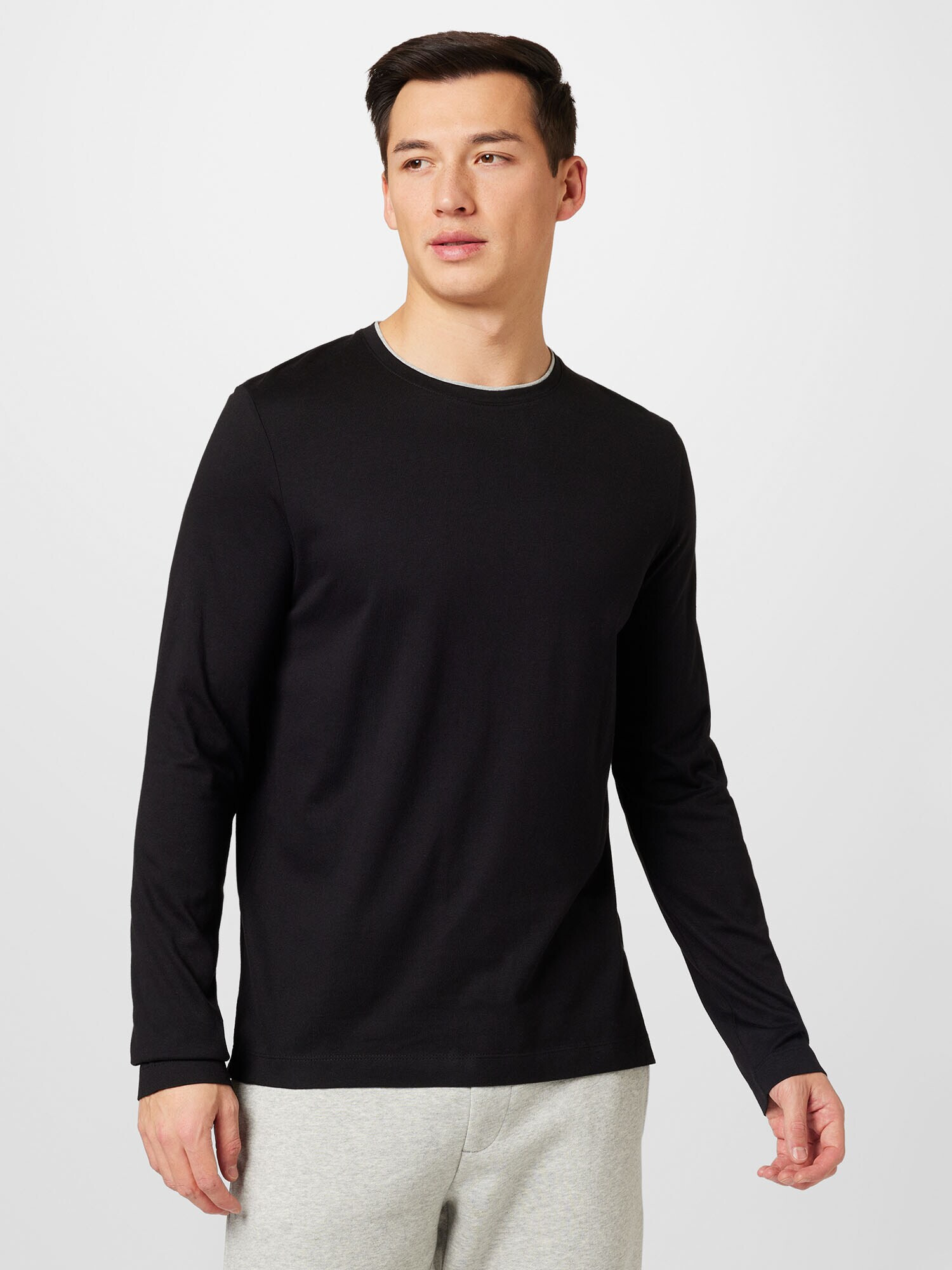 s.Oliver Tricou negru - Pled.ro