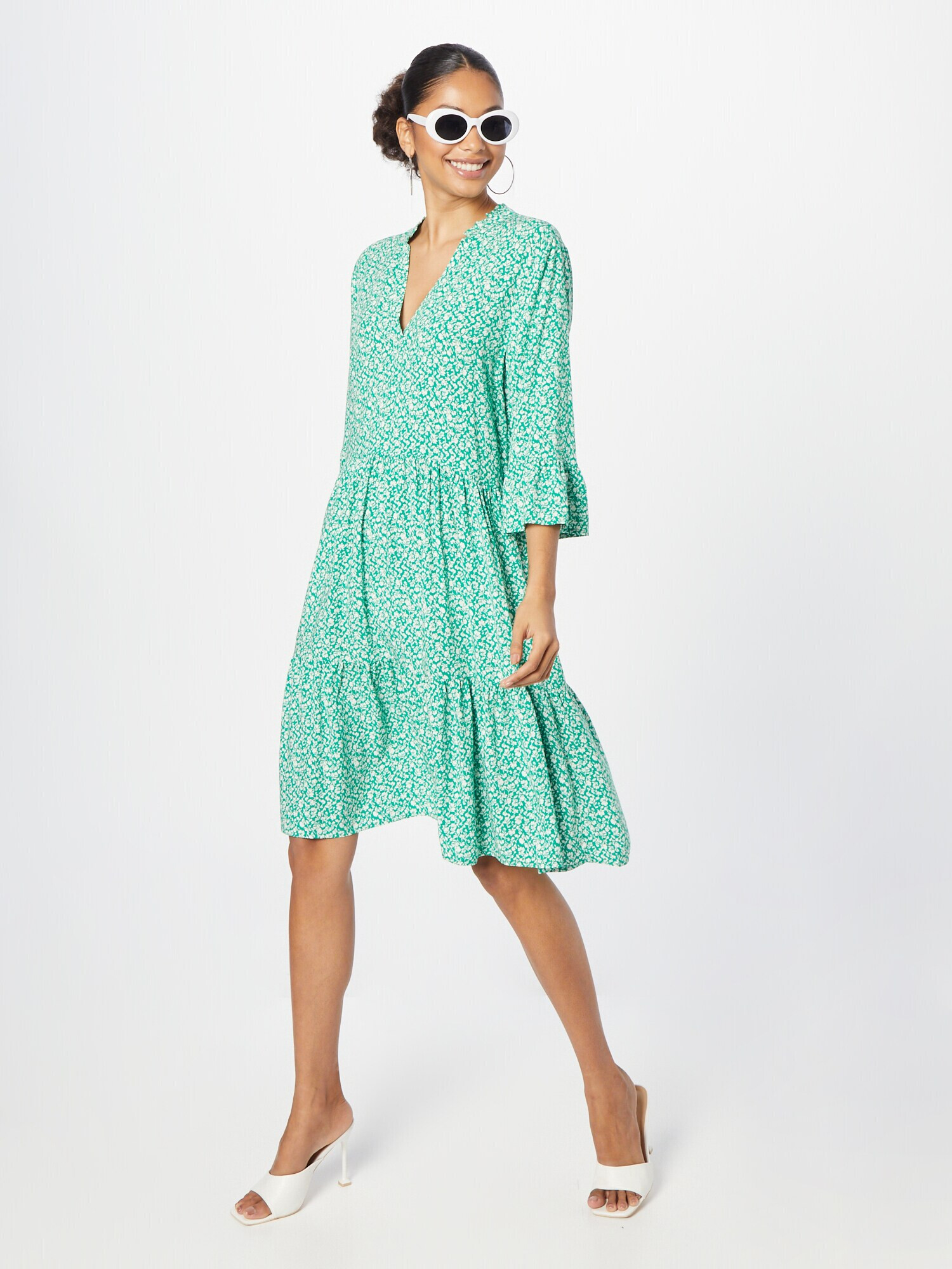 SAINT TROPEZ Rochie 'Eda' verde jad / alb murdar - Pled.ro