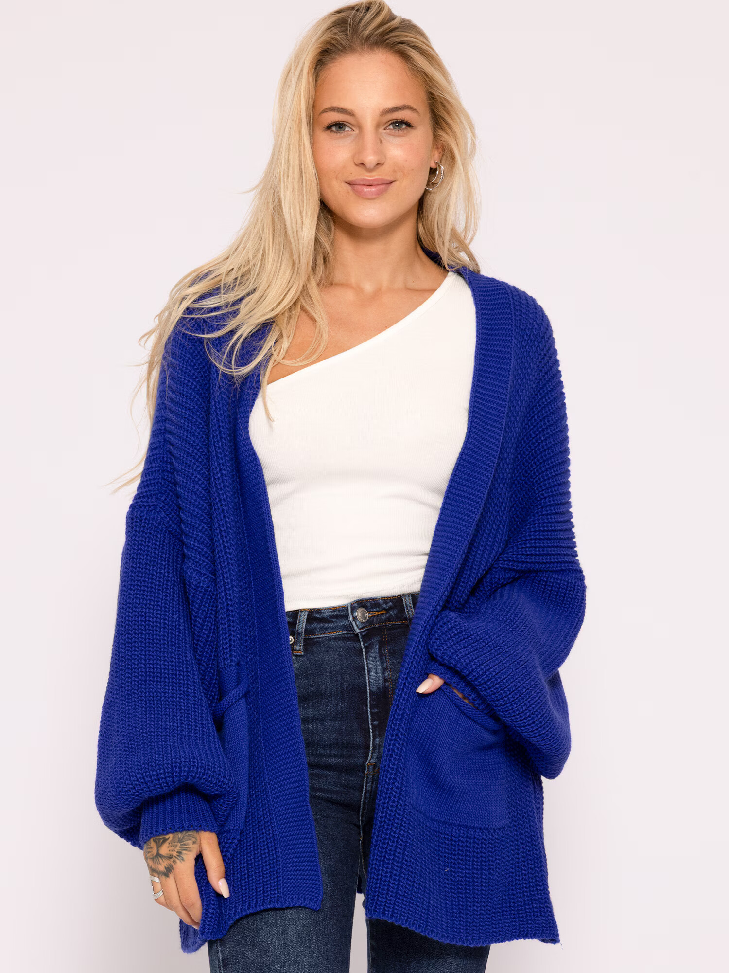 SASSYCLASSY Cardigan dimensiuni mari albastru regal - Pled.ro