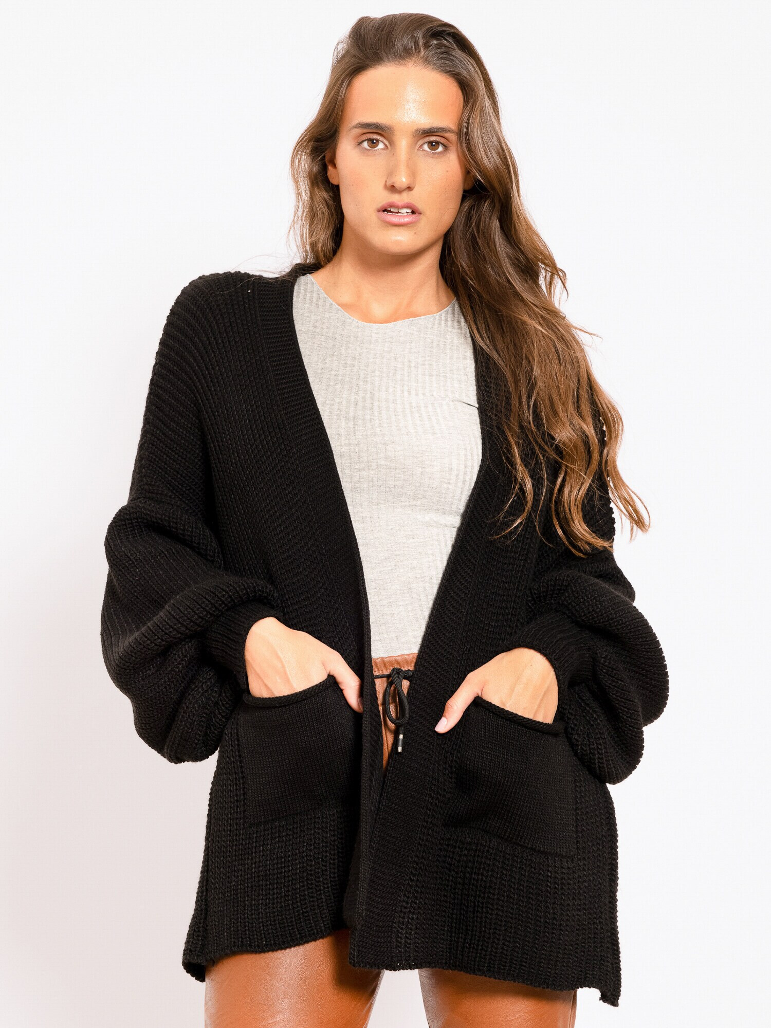 SASSYCLASSY Cardigan dimensiuni mari negru - Pled.ro