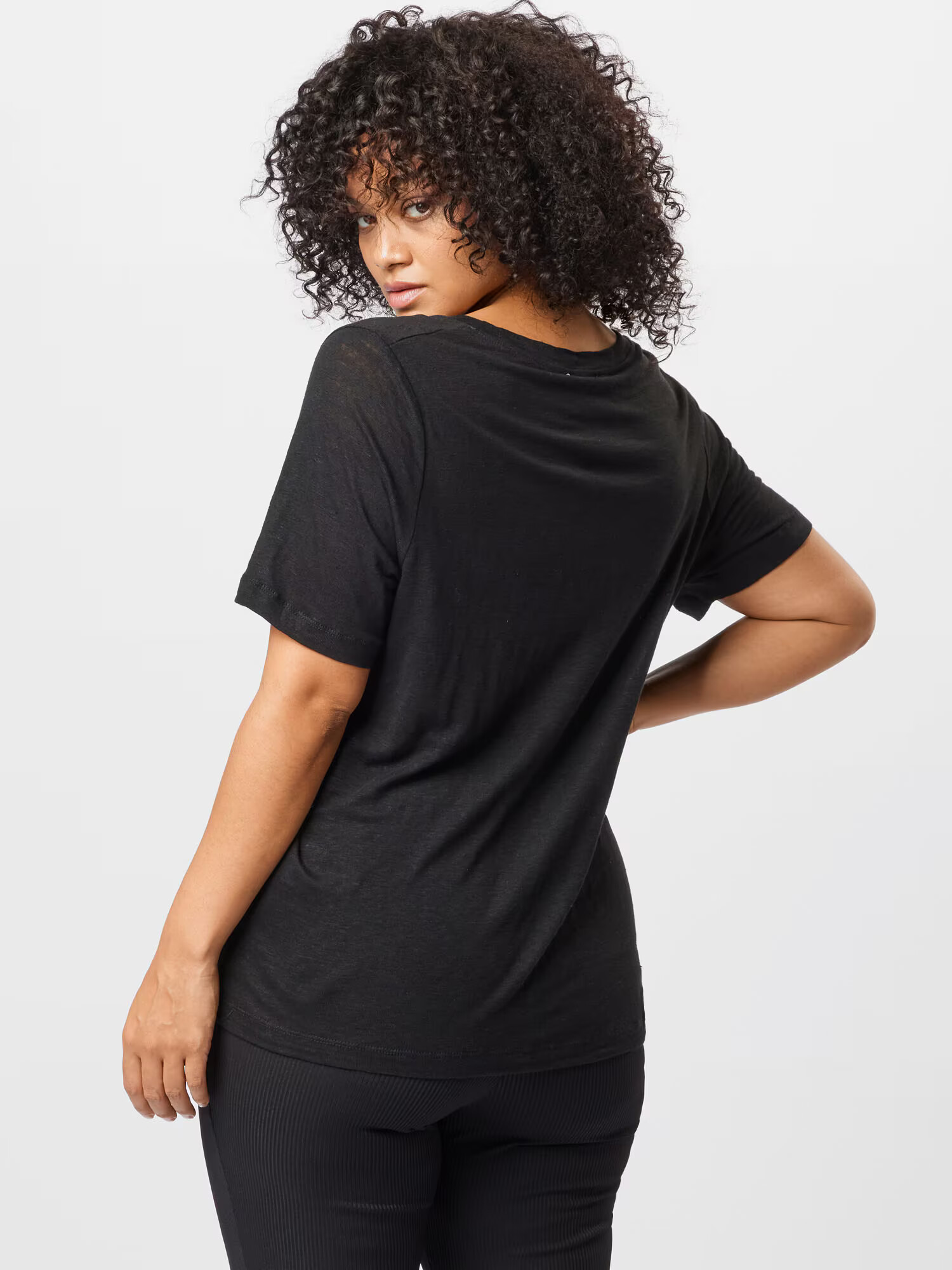 Selected Femme Curve Tricou 'Line' negru - Pled.ro