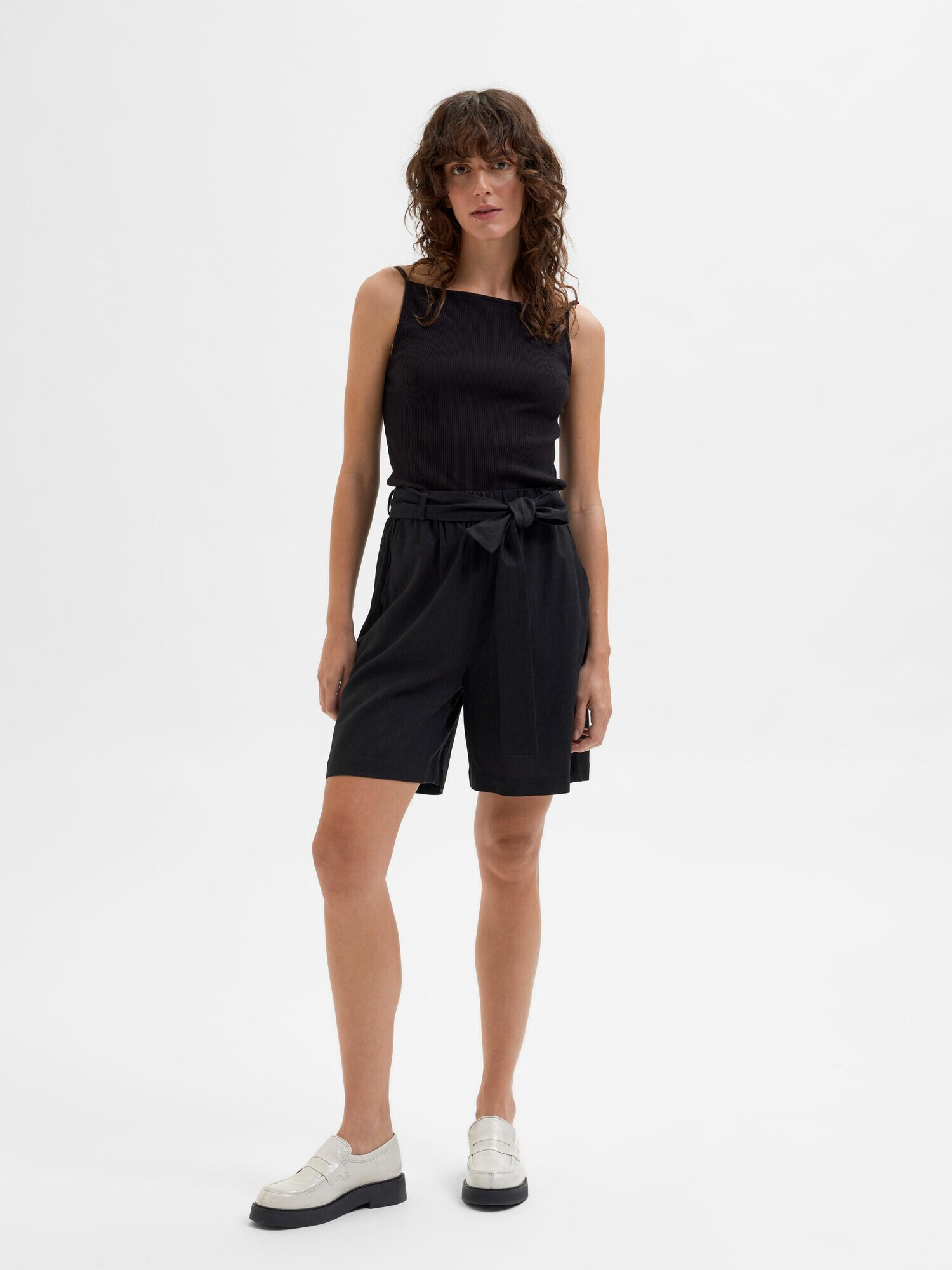 SELECTED FEMME Pantaloni 'GULIA' negru - Pled.ro