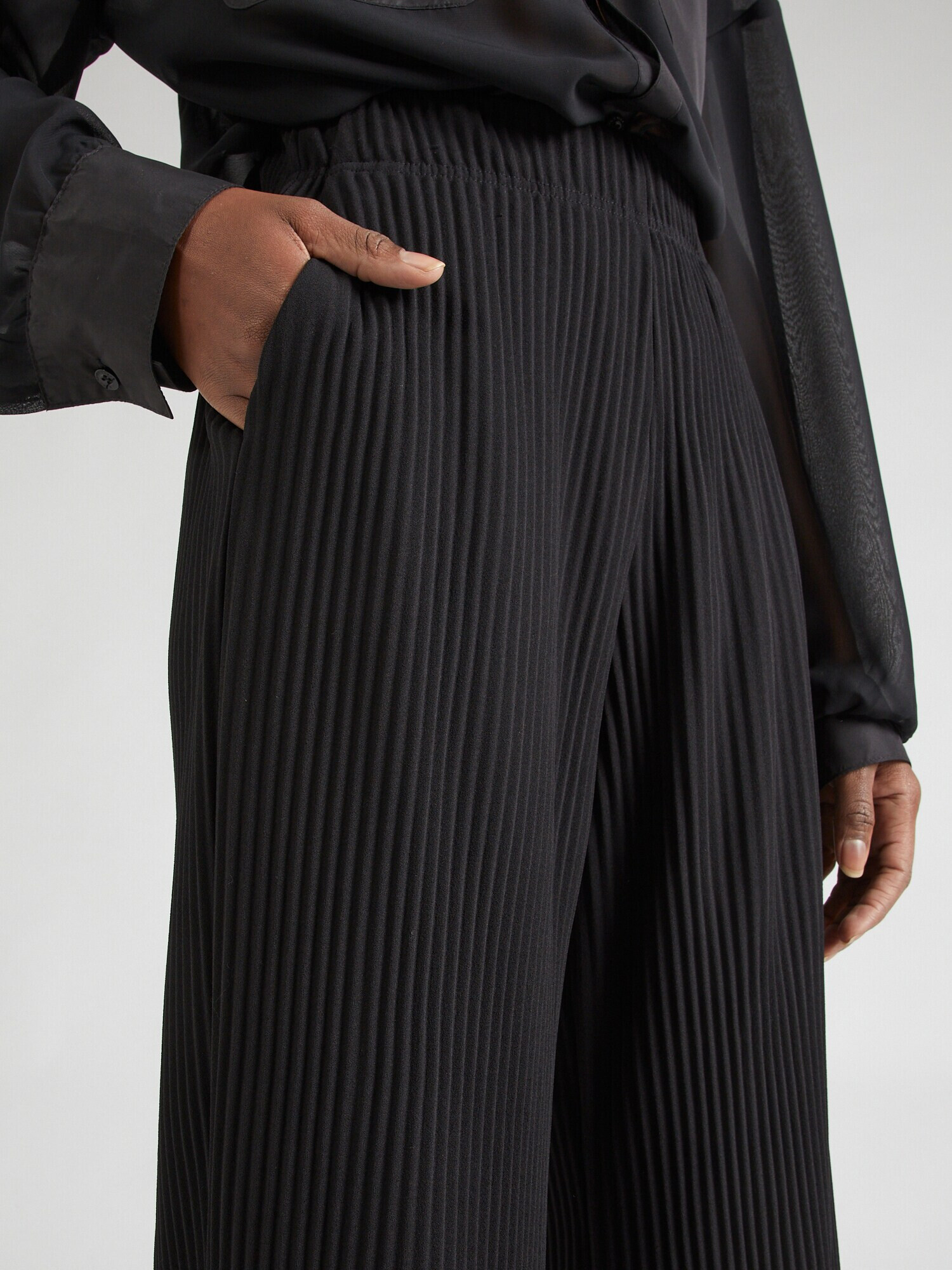 SELECTED FEMME Pantaloni 'SILLA' negru - Pled.ro