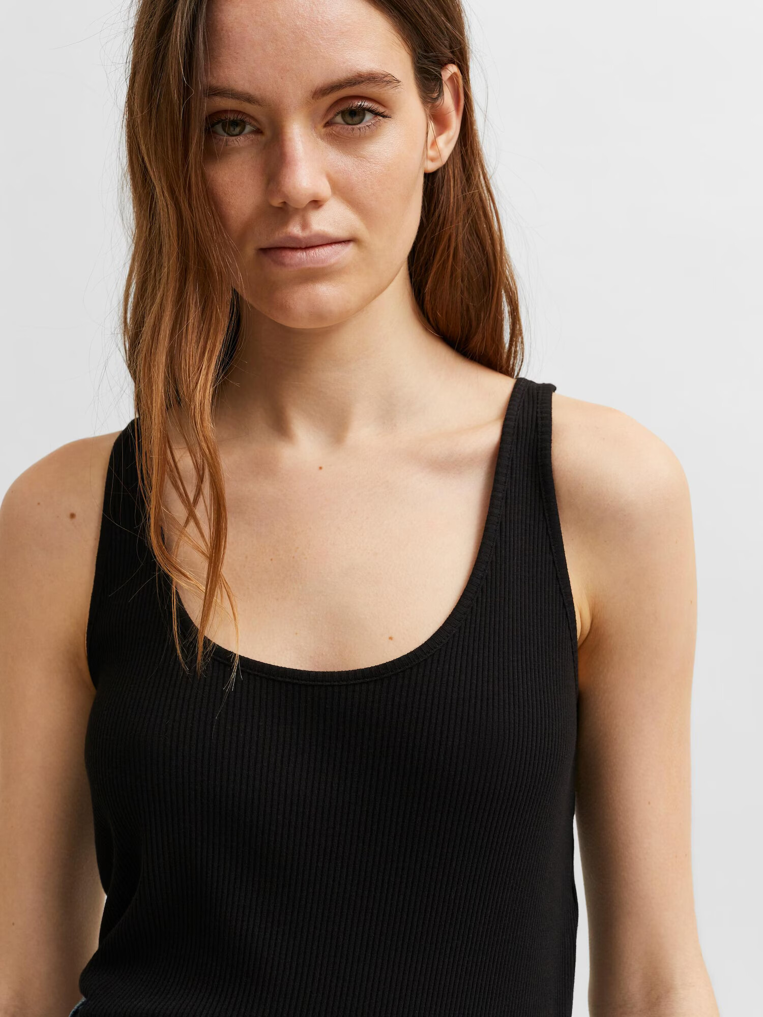 SELECTED FEMME Top 'ANNA' negru - Pled.ro