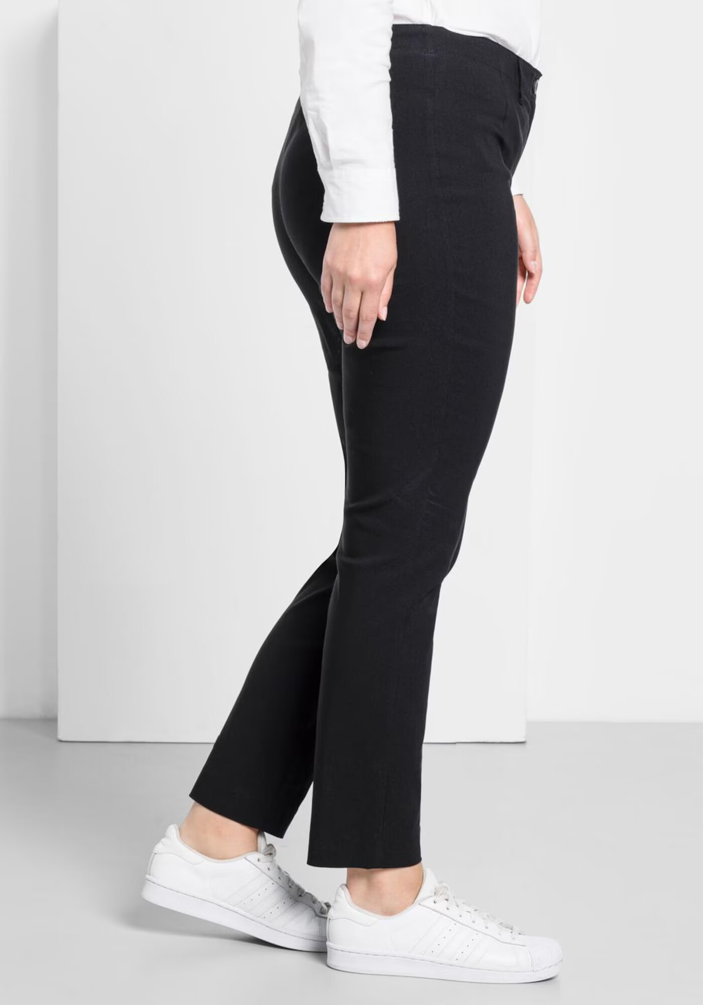 SHEEGO Pantaloni negru - Pled.ro