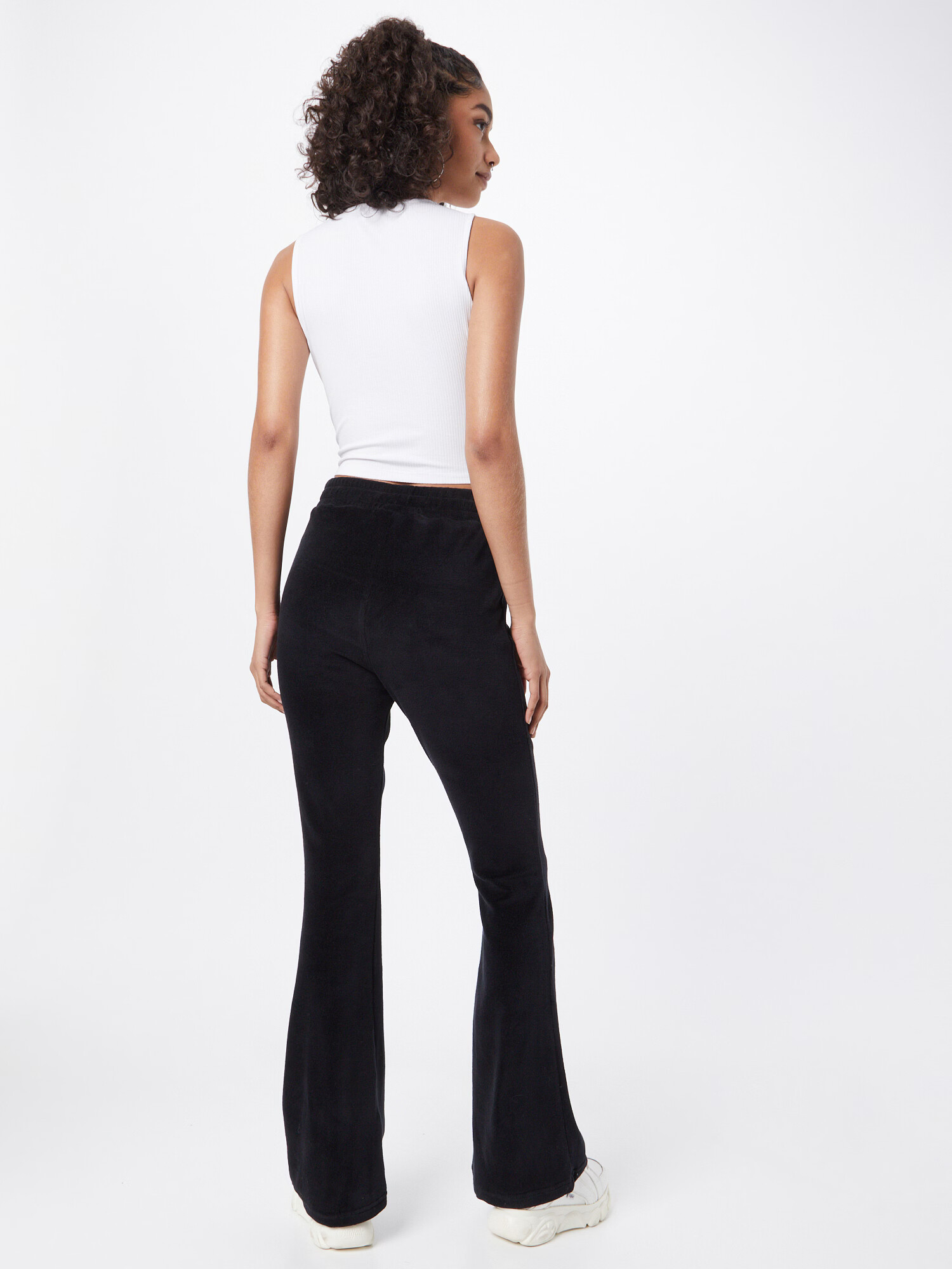 SHYX Pantaloni 'Fergie' negru - Pled.ro